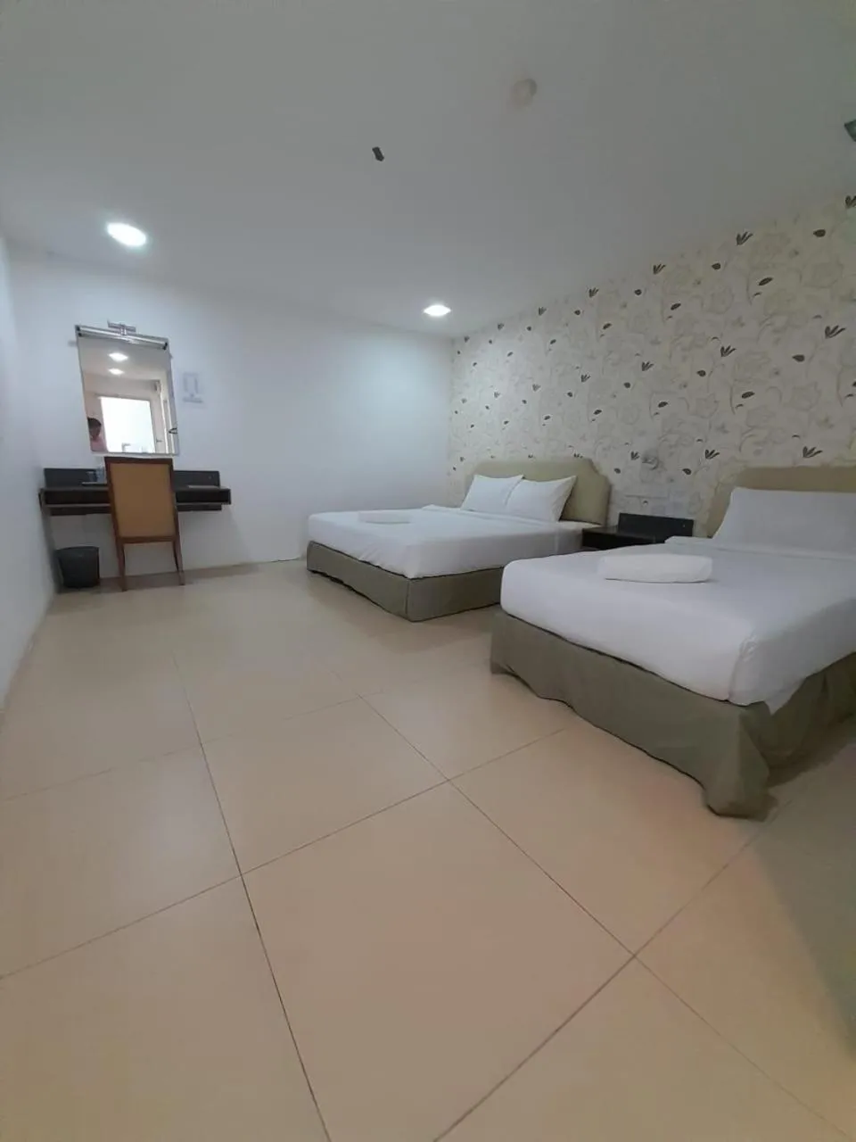 Bedroom, Bed in Hotel Twelve at 12 Kuantan Centre