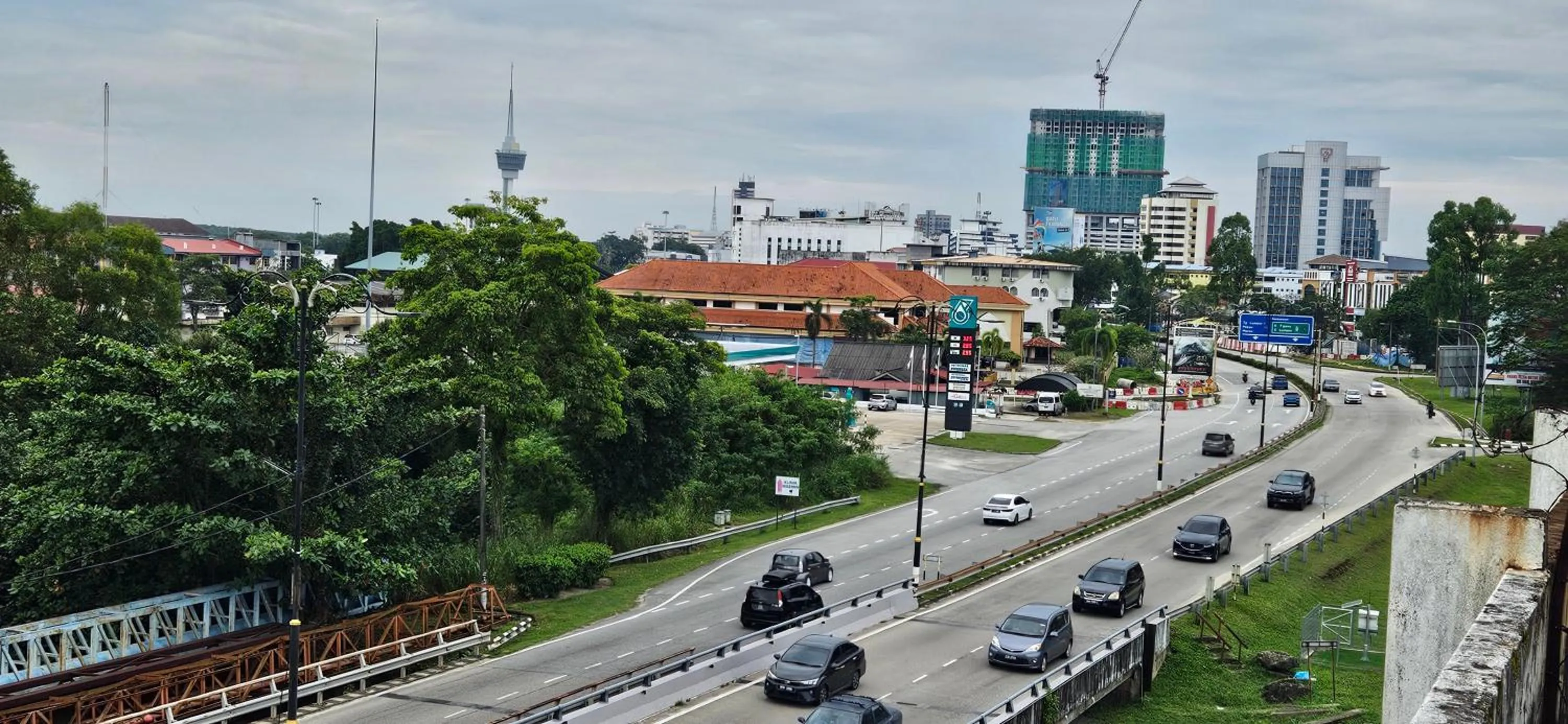 Street view in Hotel Twelve at 12 Kuantan Centre