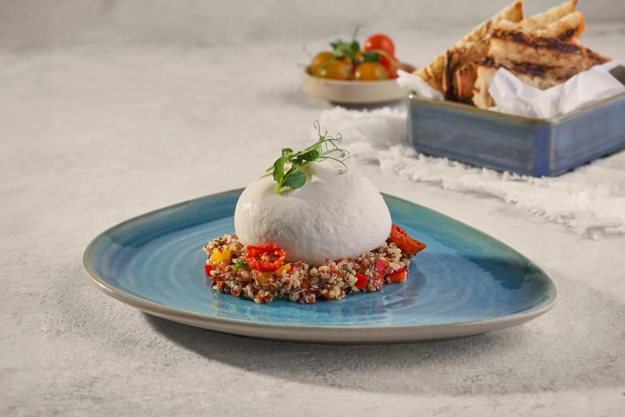 Restaurant/places to eat in Staybridge Suites Dubai Business Bay by IHG