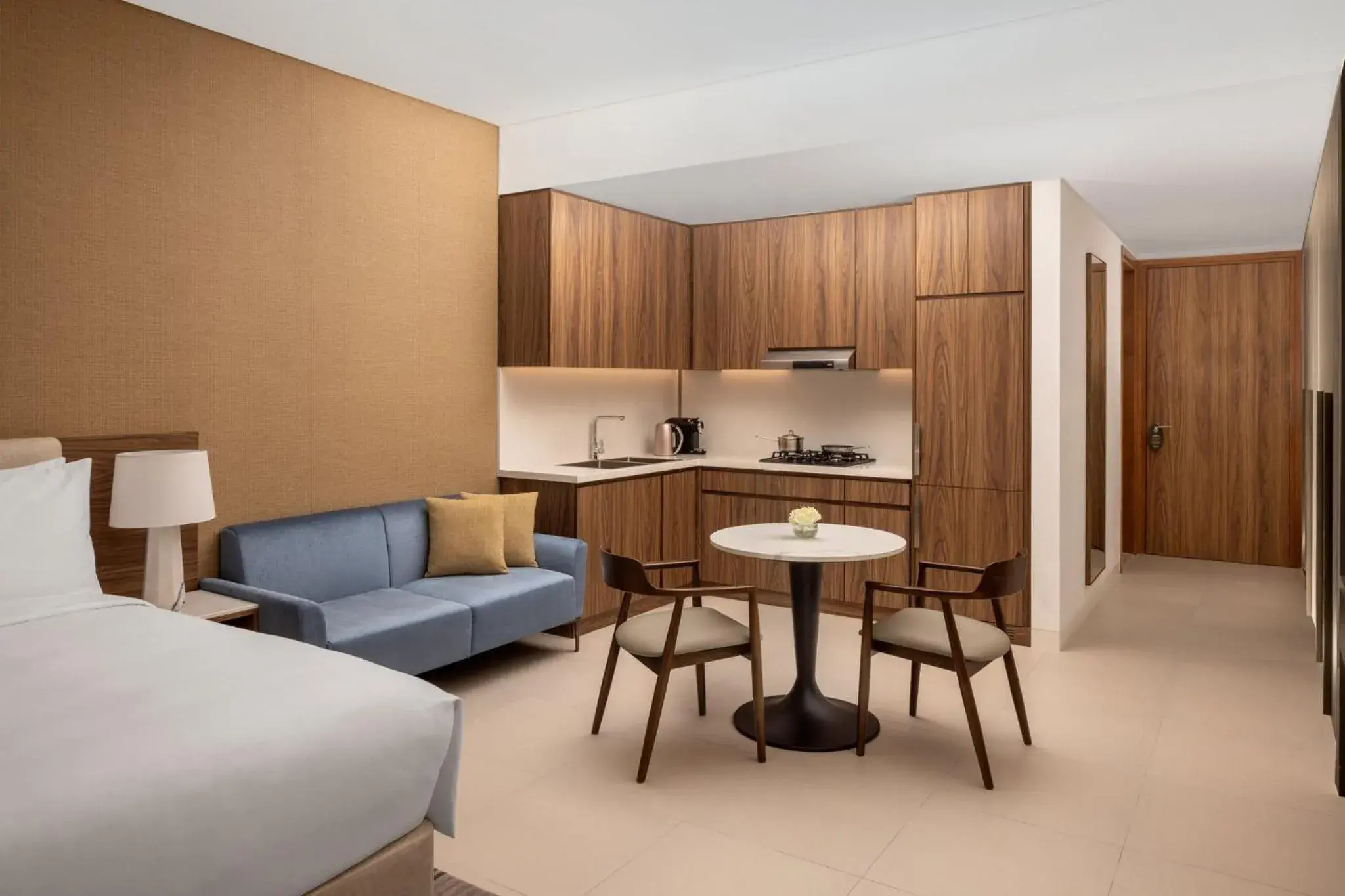 Deluxe King Studio in Staybridge Suites Dubai Business Bay by IHG Deluxe King Studio in Staybridge Suites Dubai Business Bay by IHG