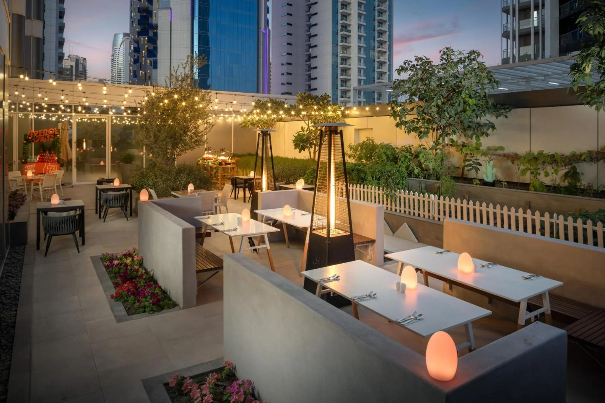 Restaurant/places to eat in Staybridge Suites Dubai Business Bay by IHG