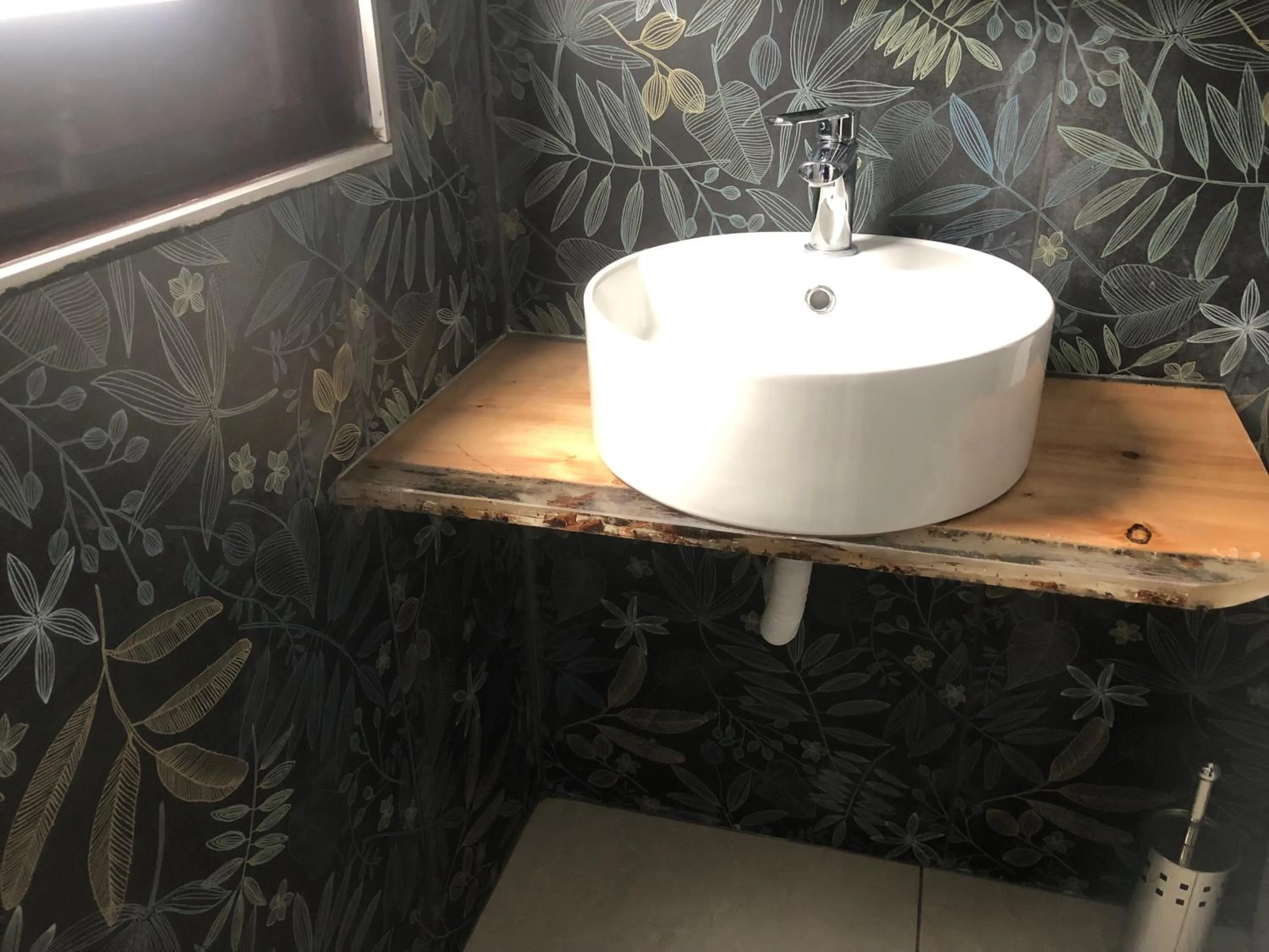 Bathroom in Hotel Serena