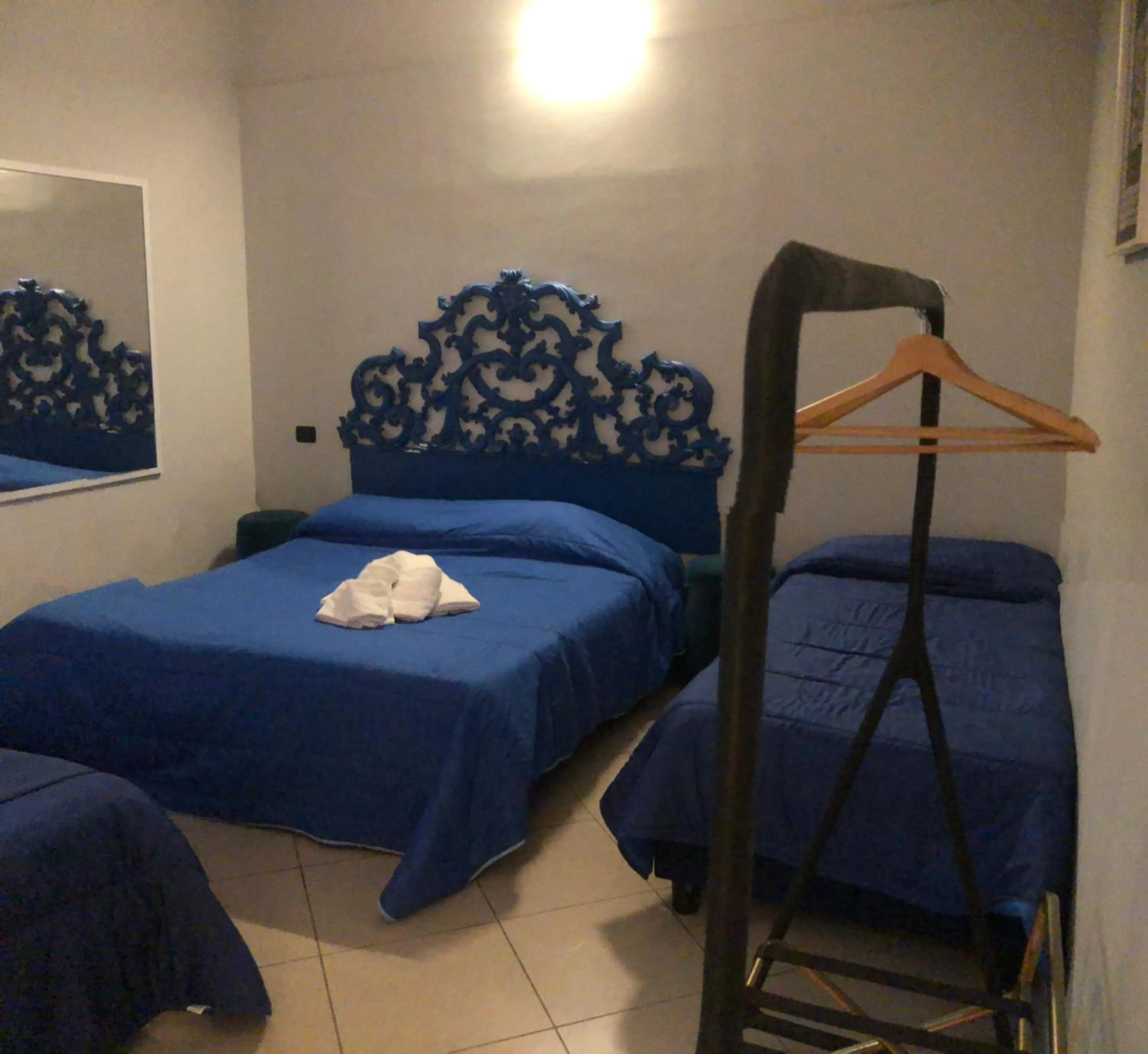 Photo of the whole room, Bed in Hotel Serena