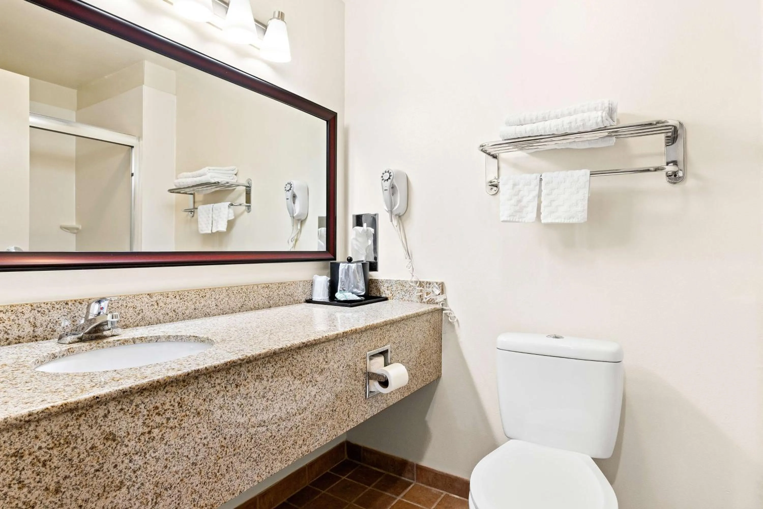 Bathroom in Best Western Okmulgee