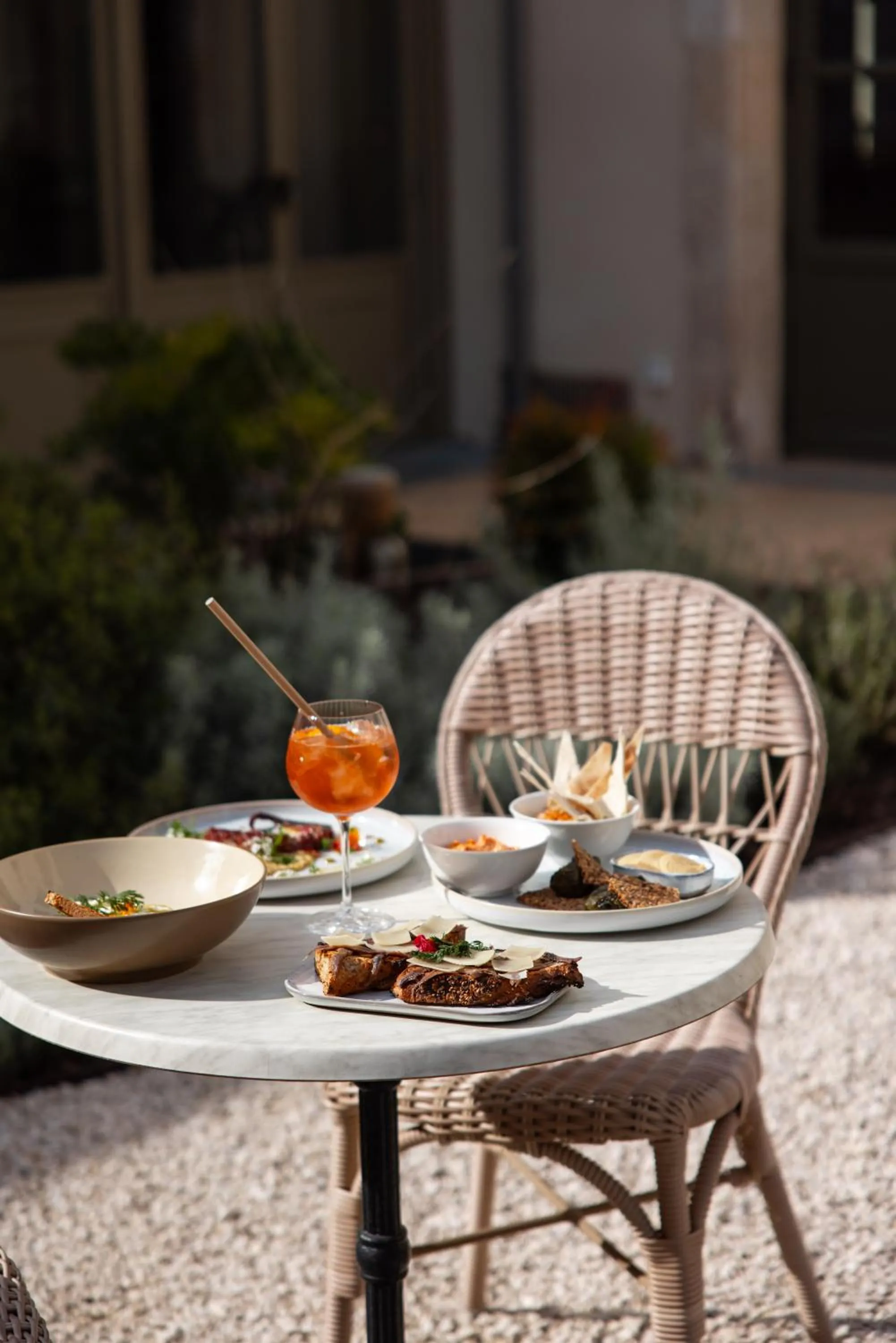 Lounge or bar in Serra Boutique Hôtel