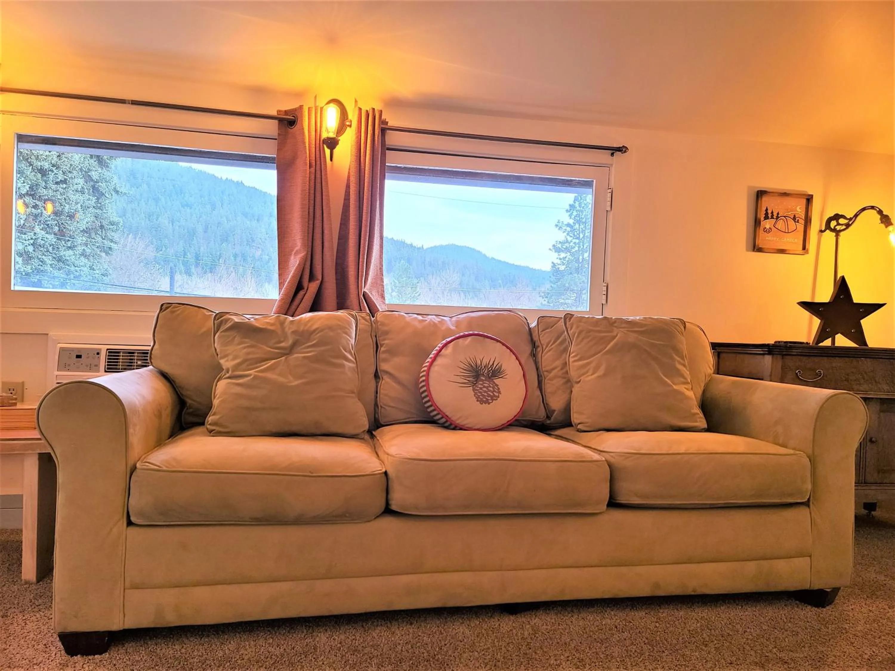 Mrs. Anderson's Lodging