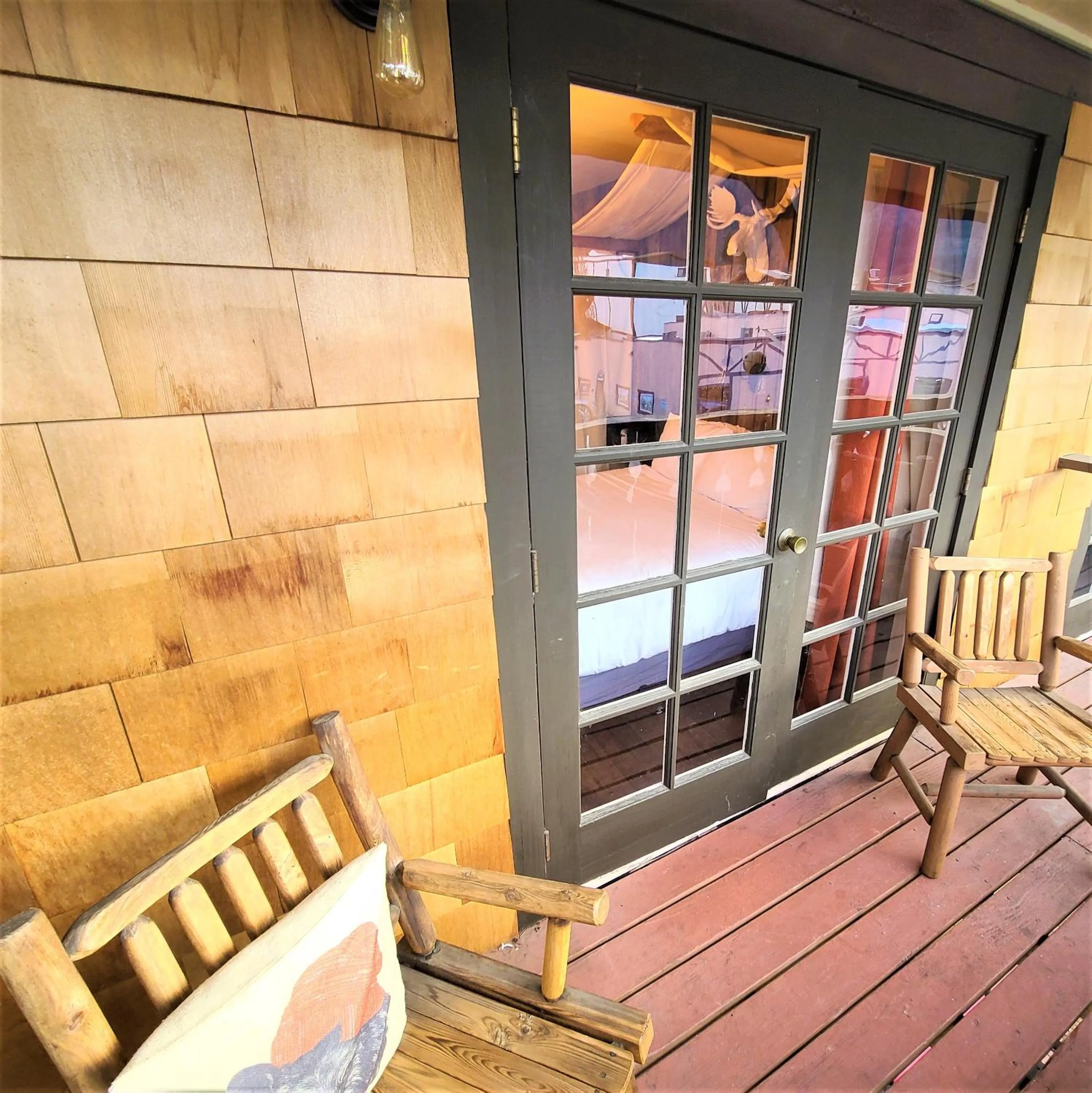 Mrs. Anderson's Lodging