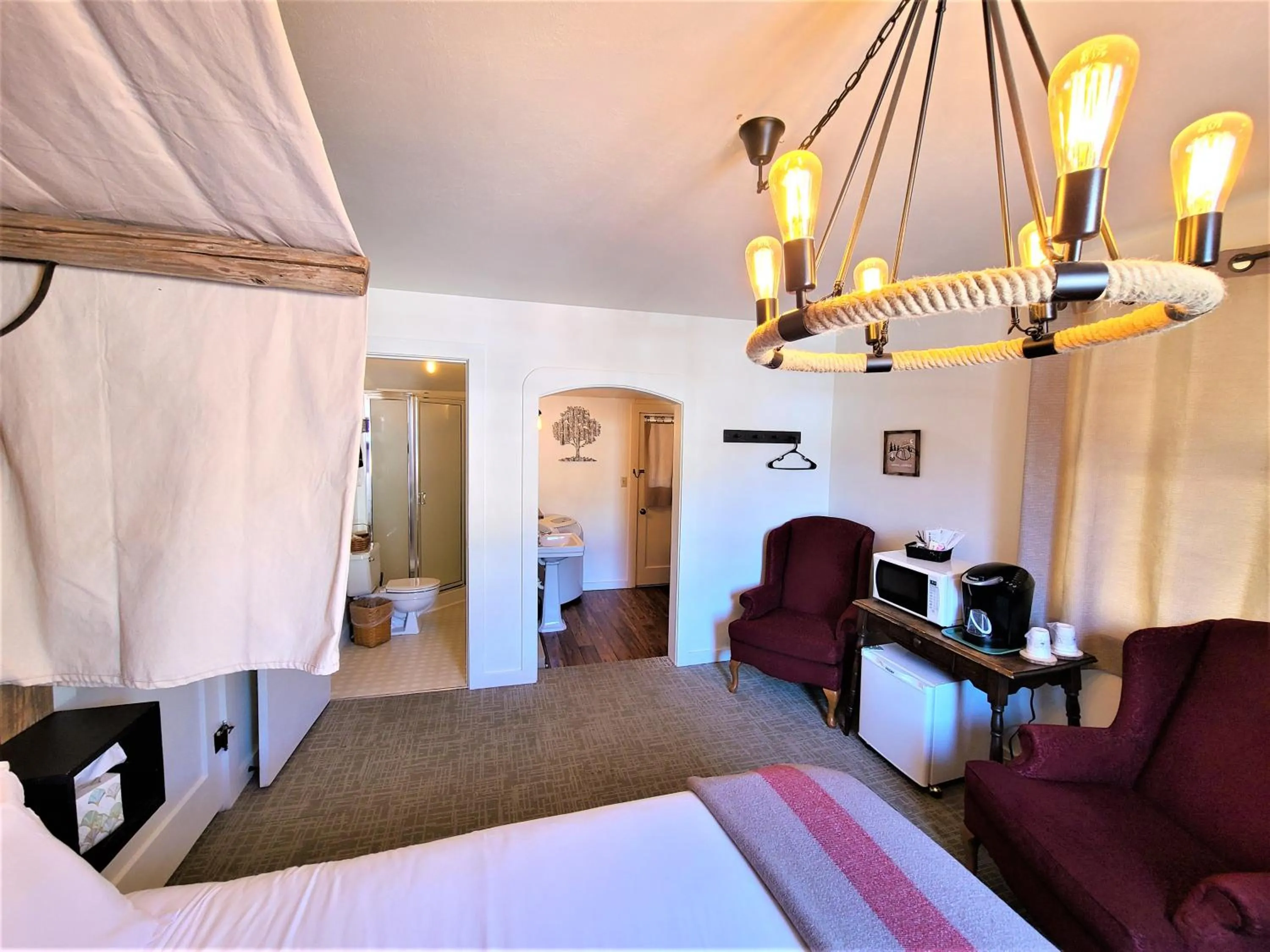 Bed in Mrs. Anderson's Lodging