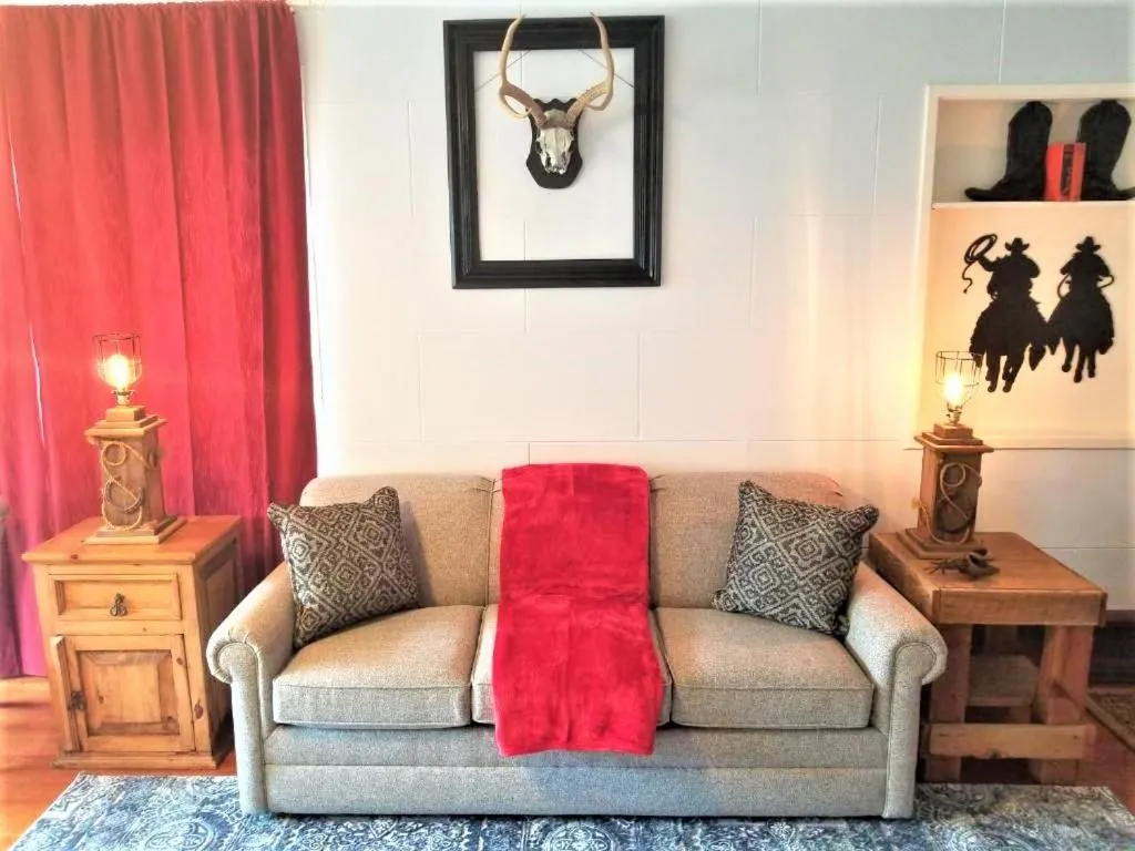 Mrs. Anderson's Lodging