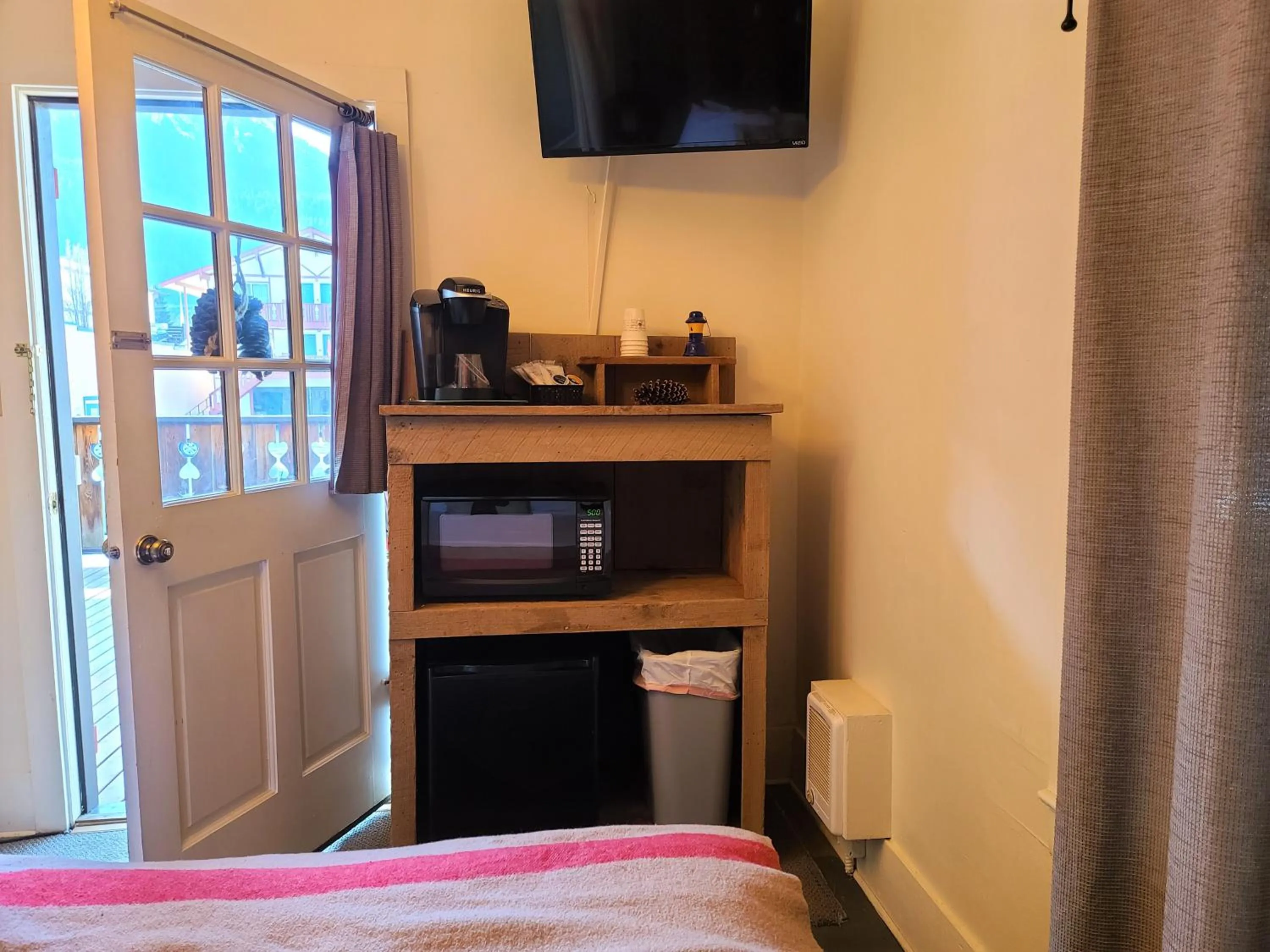 Bed in Mrs. Anderson's Lodging