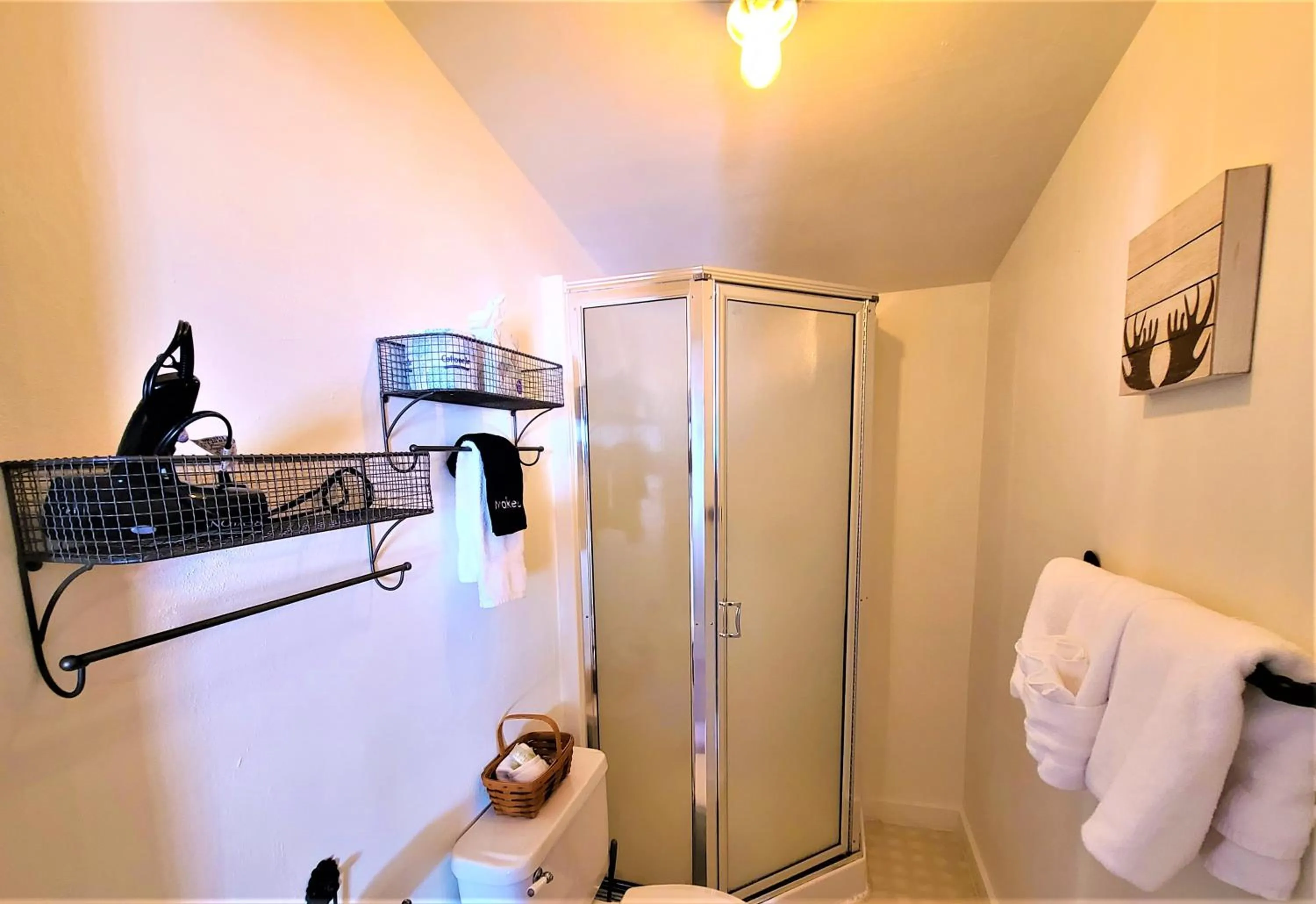 Mrs. Anderson's Lodging