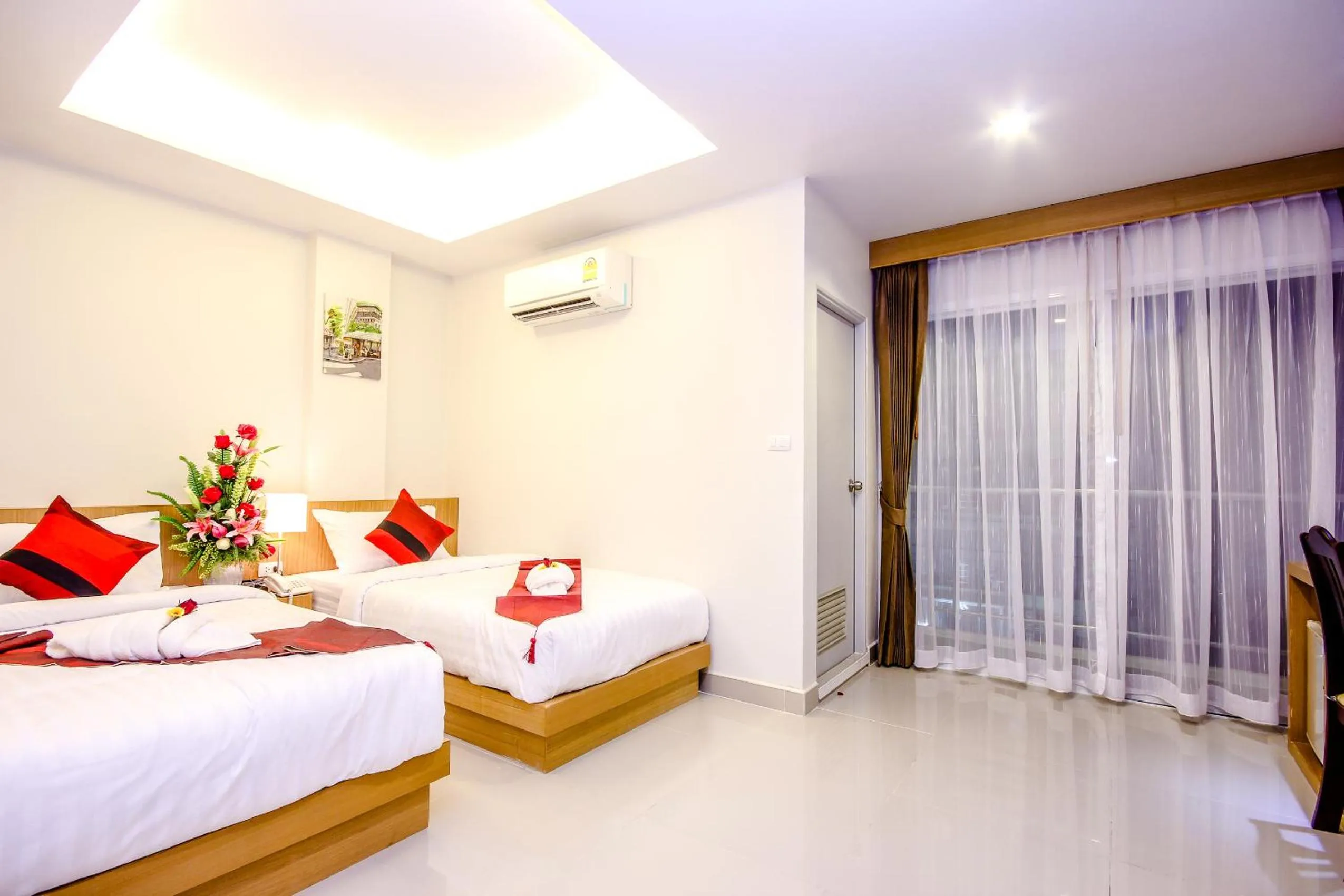 Photo of the whole room, Bed in PKL Residence