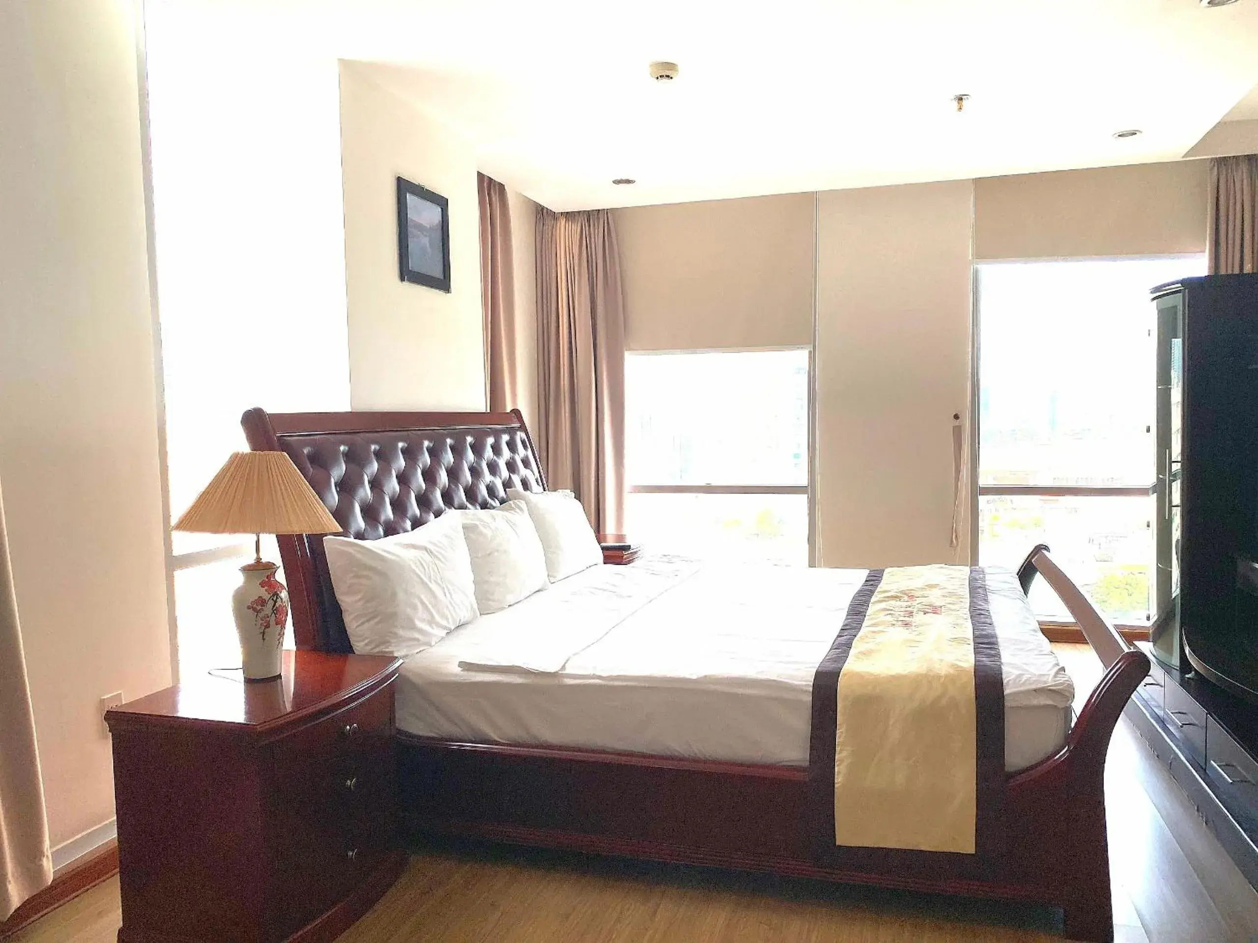 Executive Suite in Nhat Linh Hotel & Suites Da Nang Executive Suite in Nhat Linh Hotel & Suites Da Nang