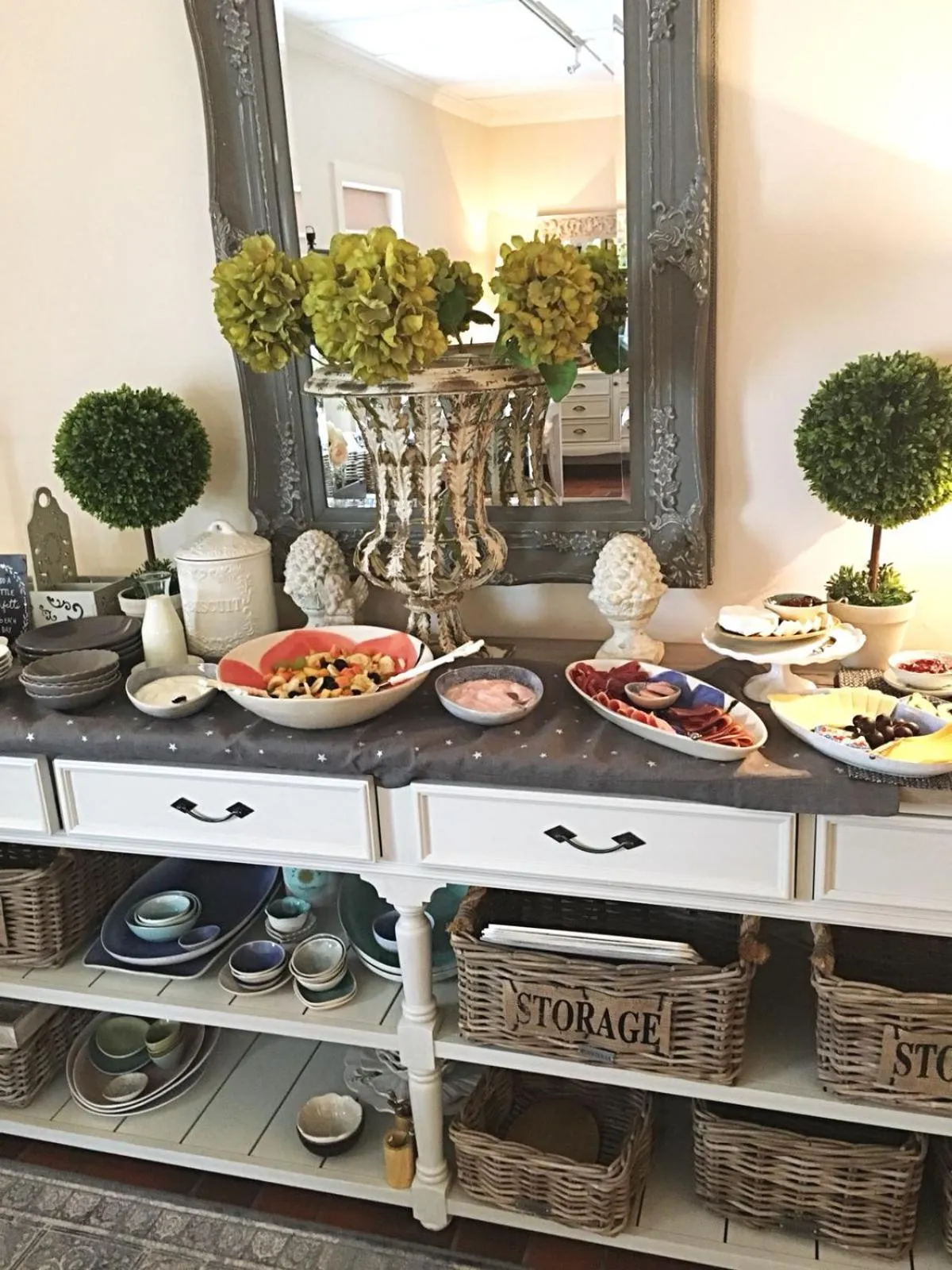 Continental breakfast in Oude Berg Guesthouse - 10 Caledon Street