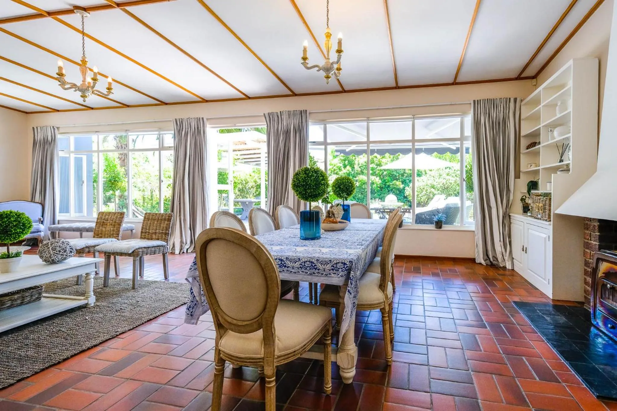 Oude Berg Guesthouse - 10 Caledon Street