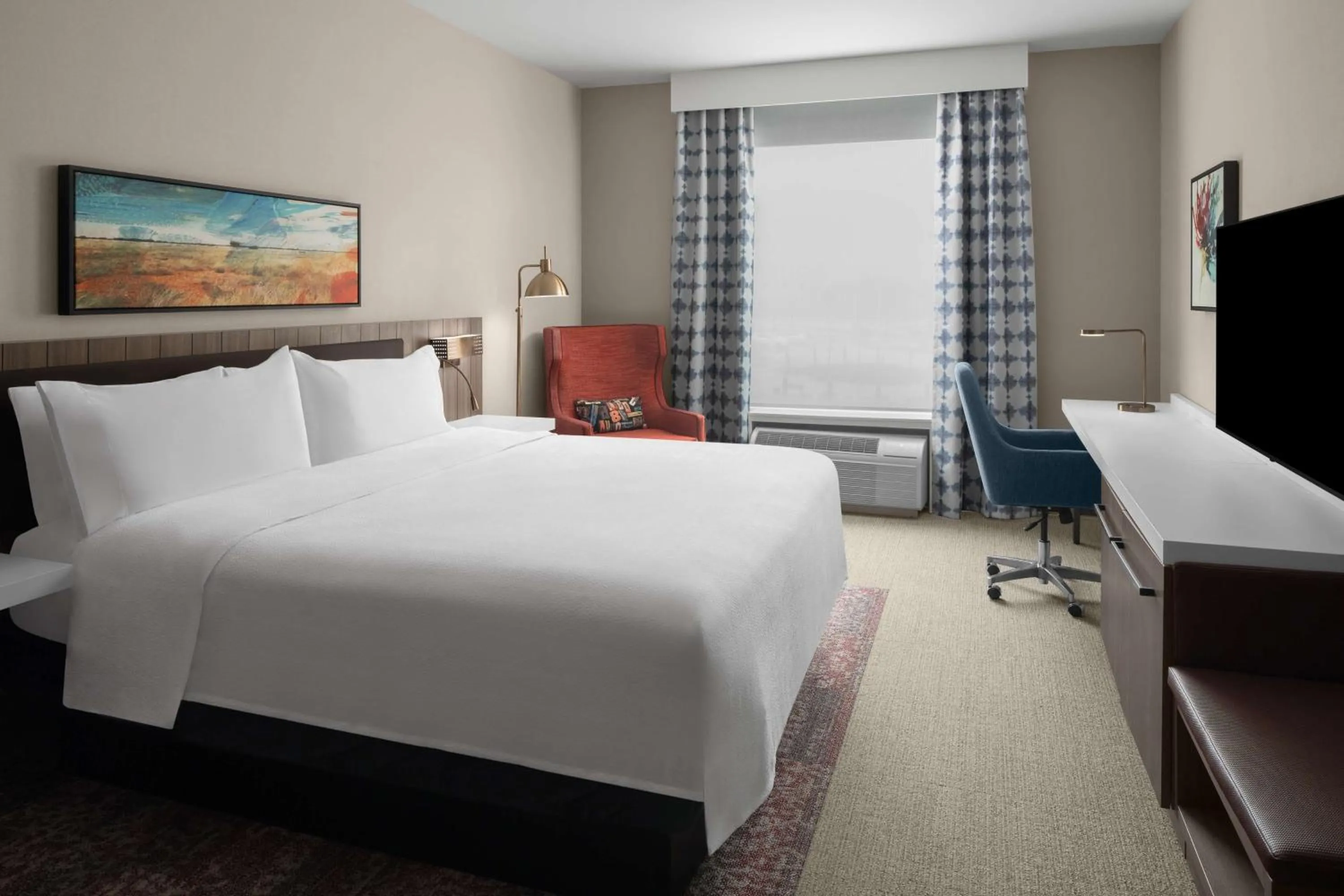 Bed in Hilton Garden Inn Grand Prairie At EpicCentral