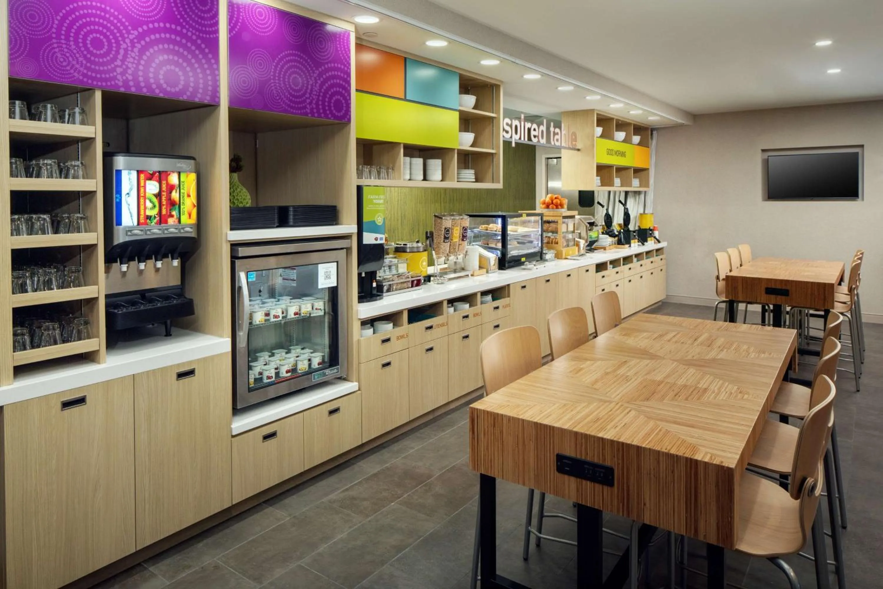 Breakfast in Home2 Suites By Hilton Lake Mary Orlando