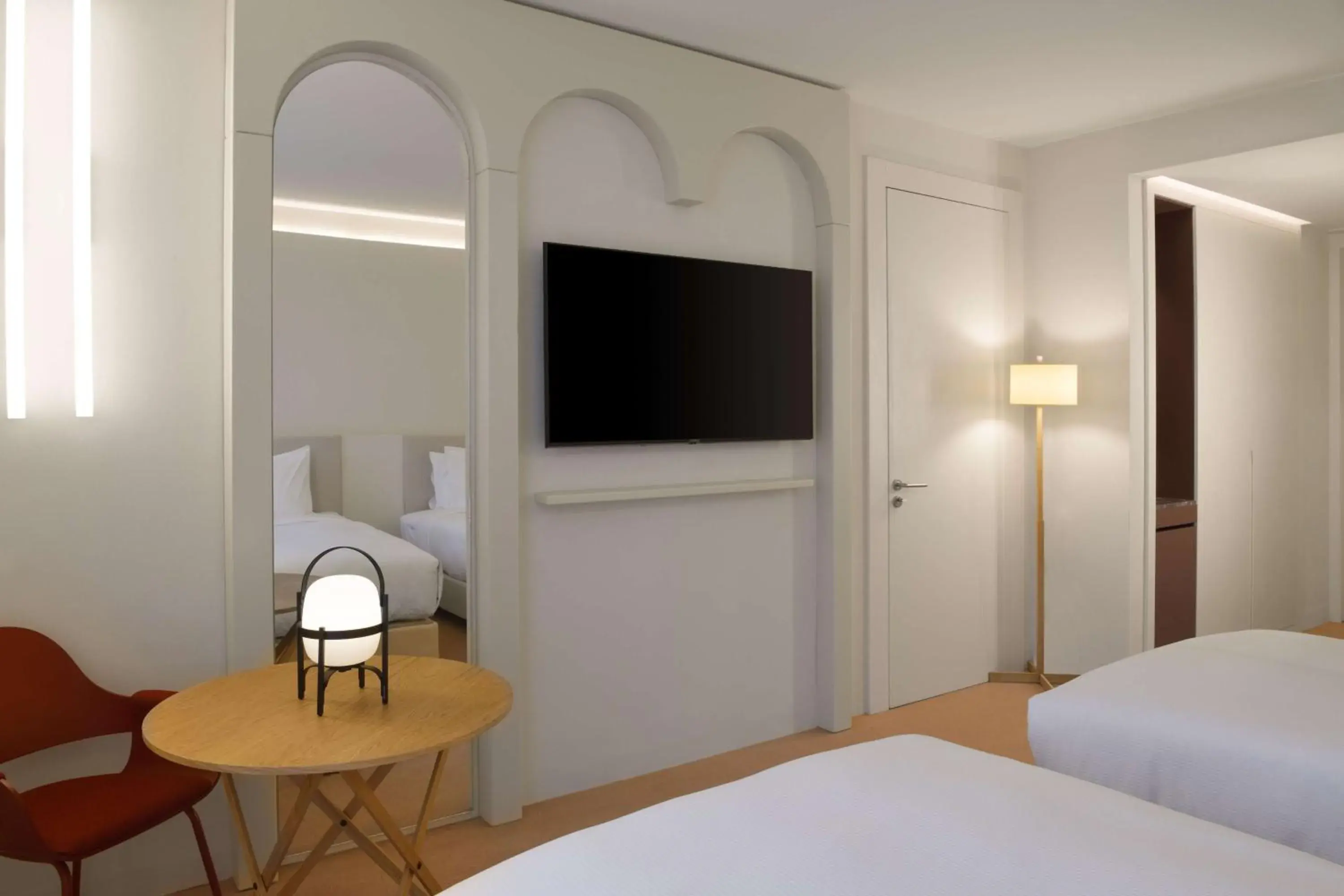 Twin Room in Doubletree By Hilton Ben Guerir Hotel & Residences Twin Room in Doubletree By Hilton Ben Guerir Hotel & Residences