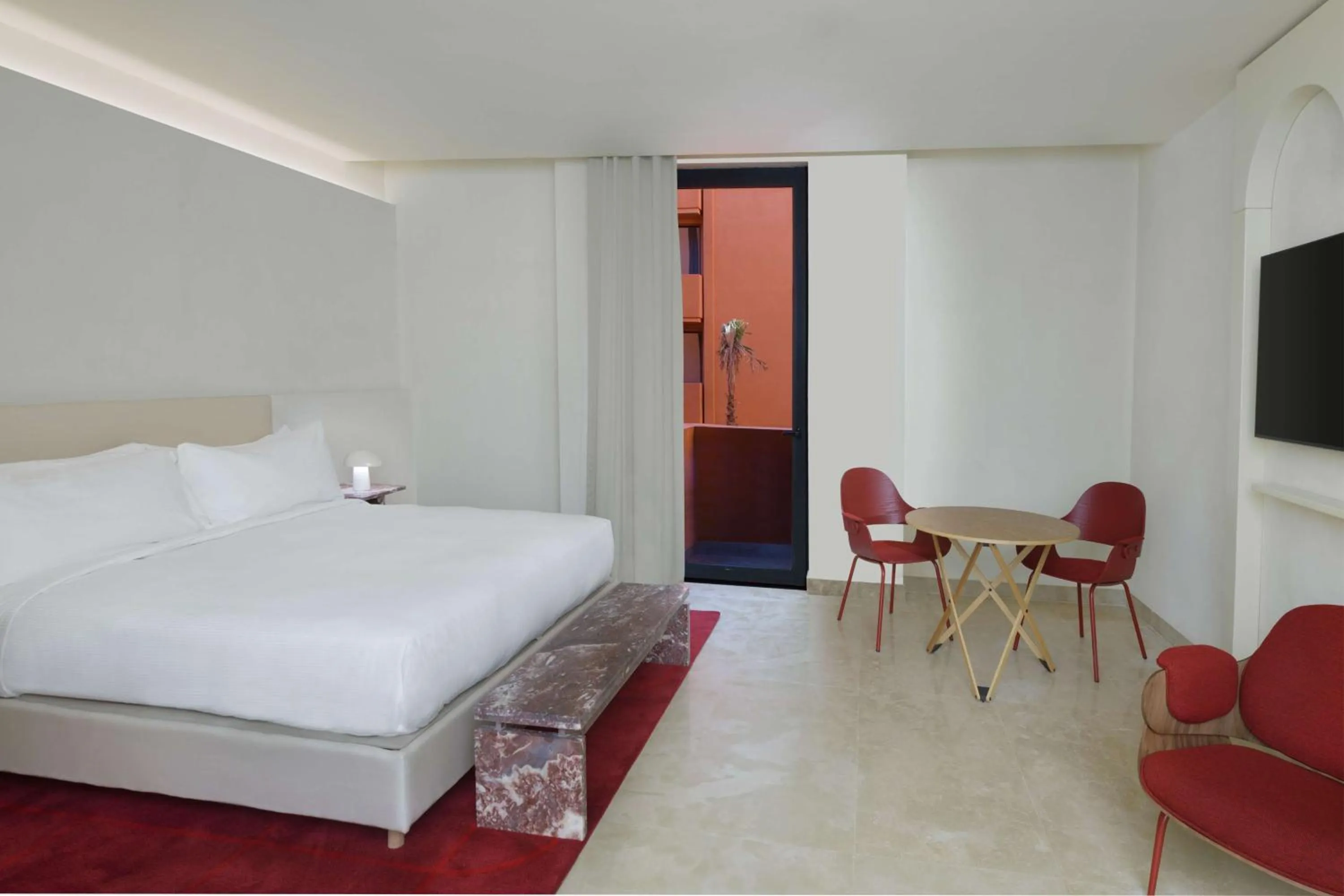 Bed in Doubletree By Hilton Ben Guerir Hotel & Residences