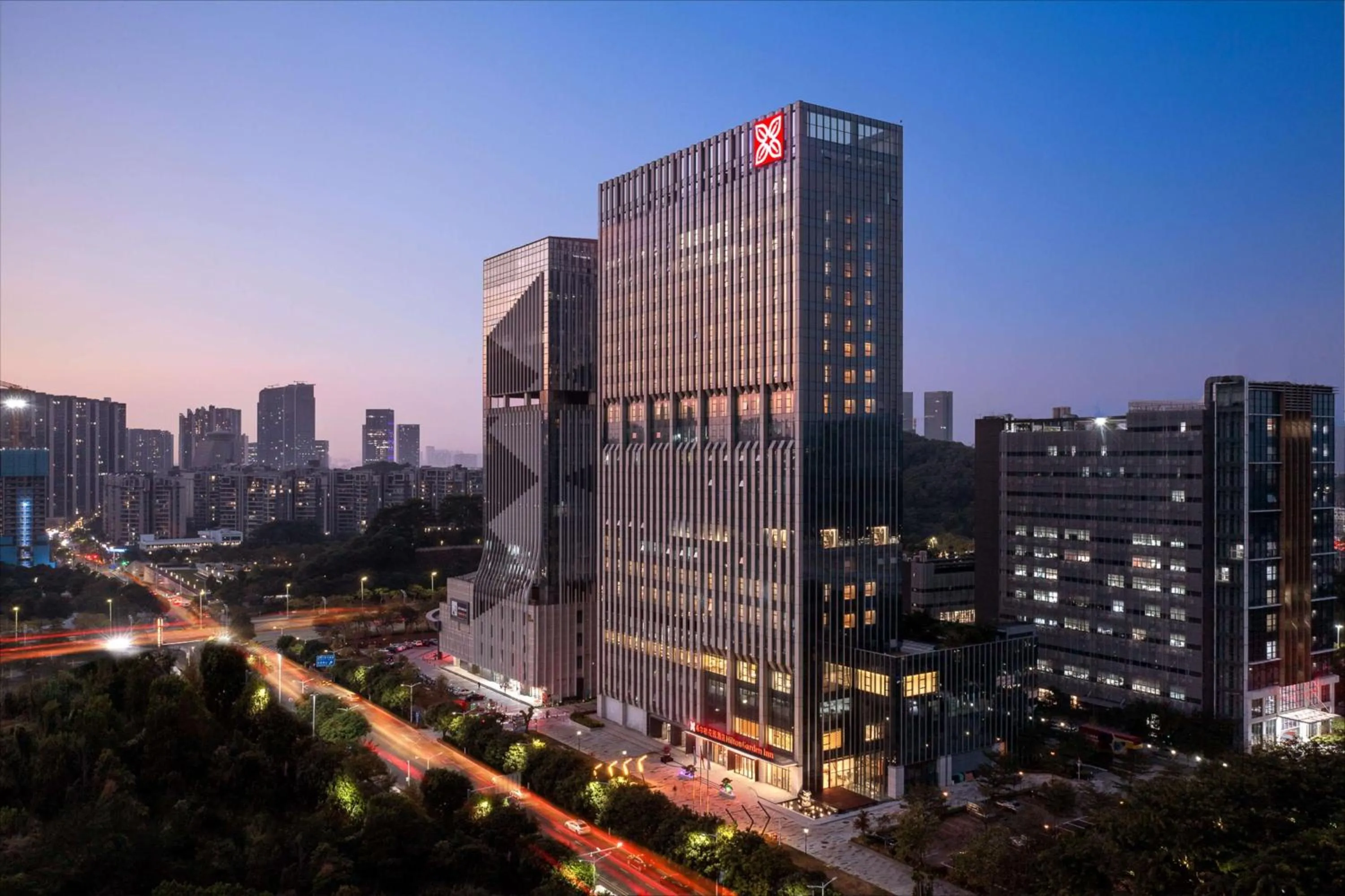Property building in Hilton Garden Inn Shenzhen Guangming Hongqiao Park