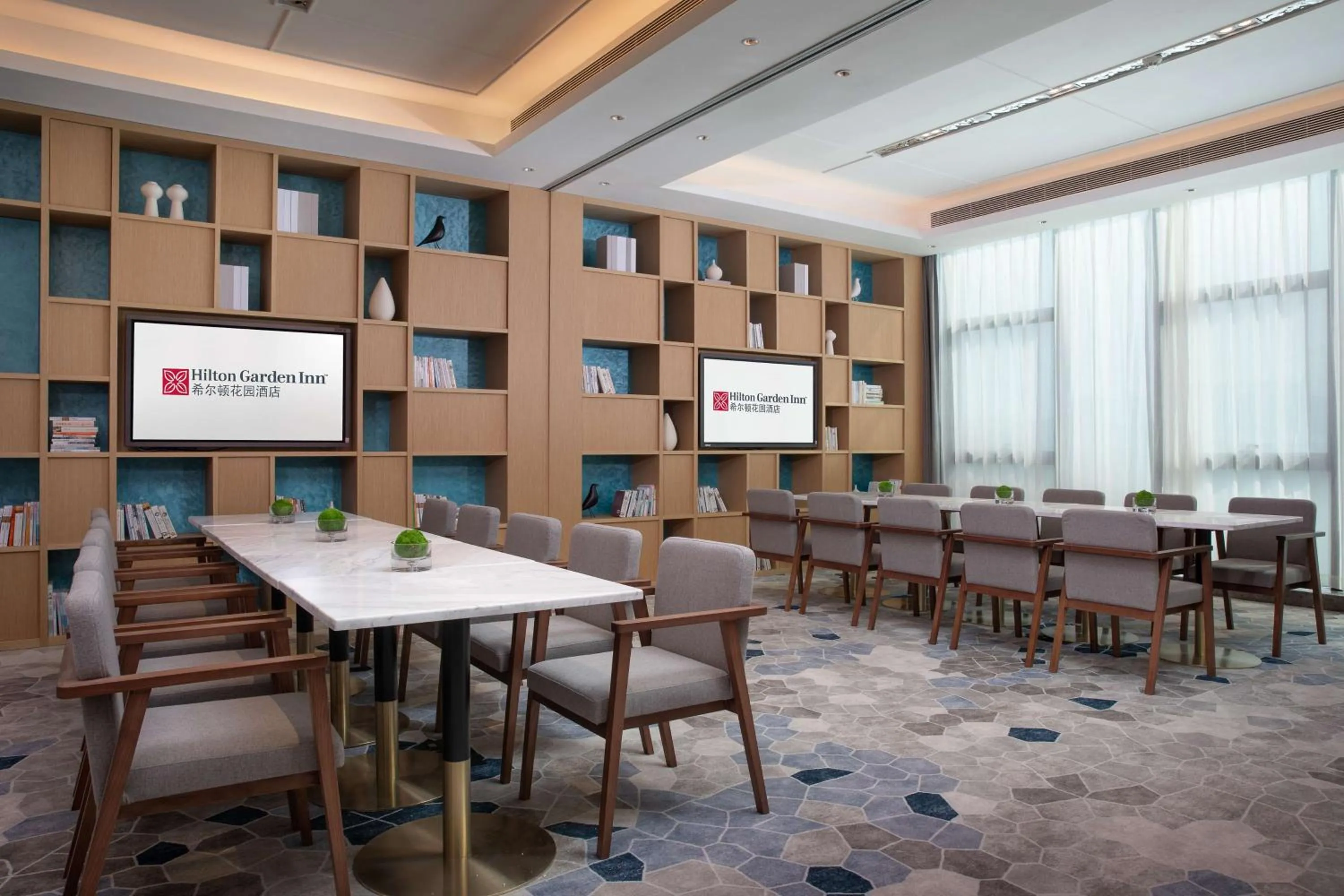 Meeting/conference room in Hilton Garden Inn Shenzhen Guangming Hongqiao Park