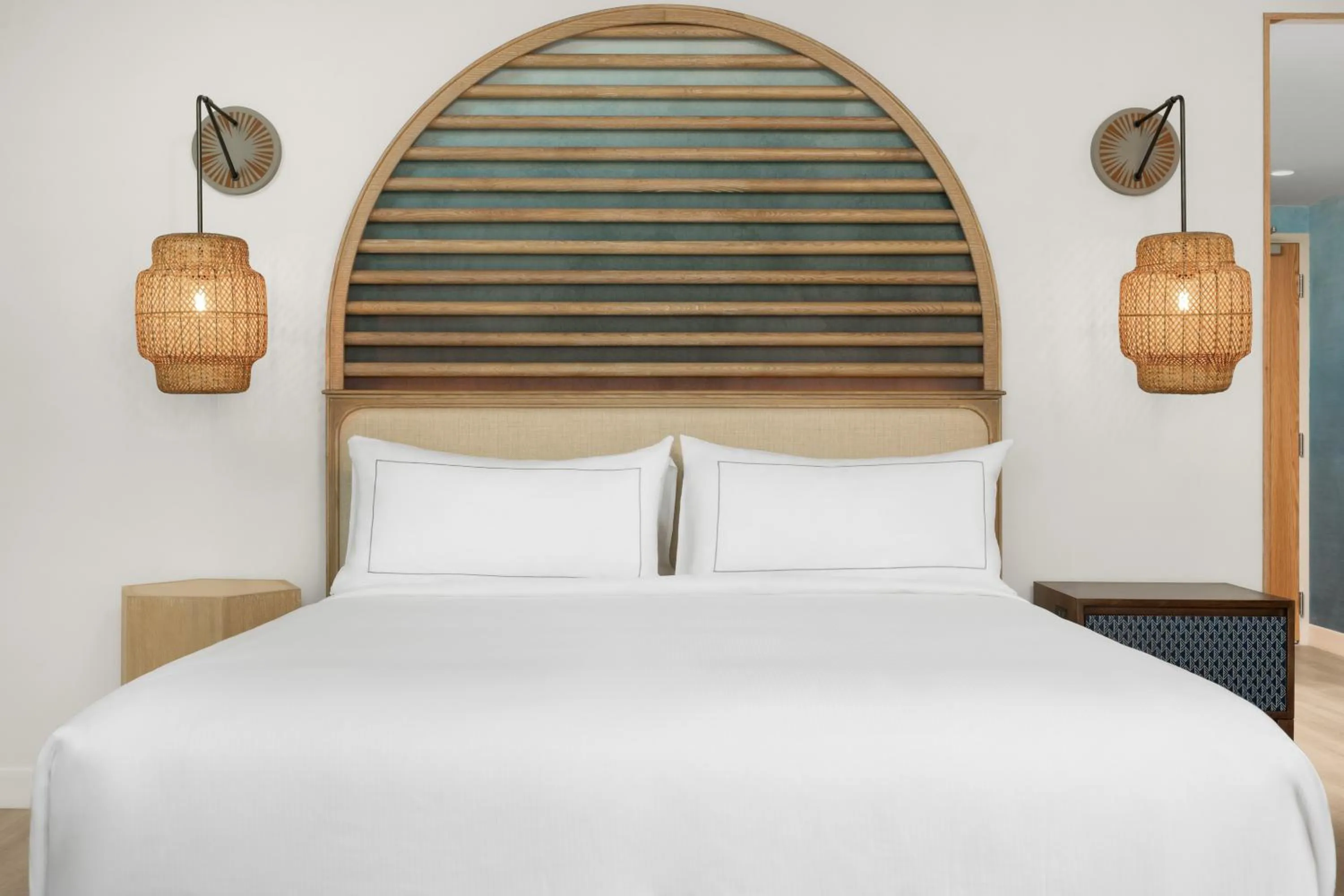 Bed in The Hiatus Clearwater Beach, Curio Collection By Hilton