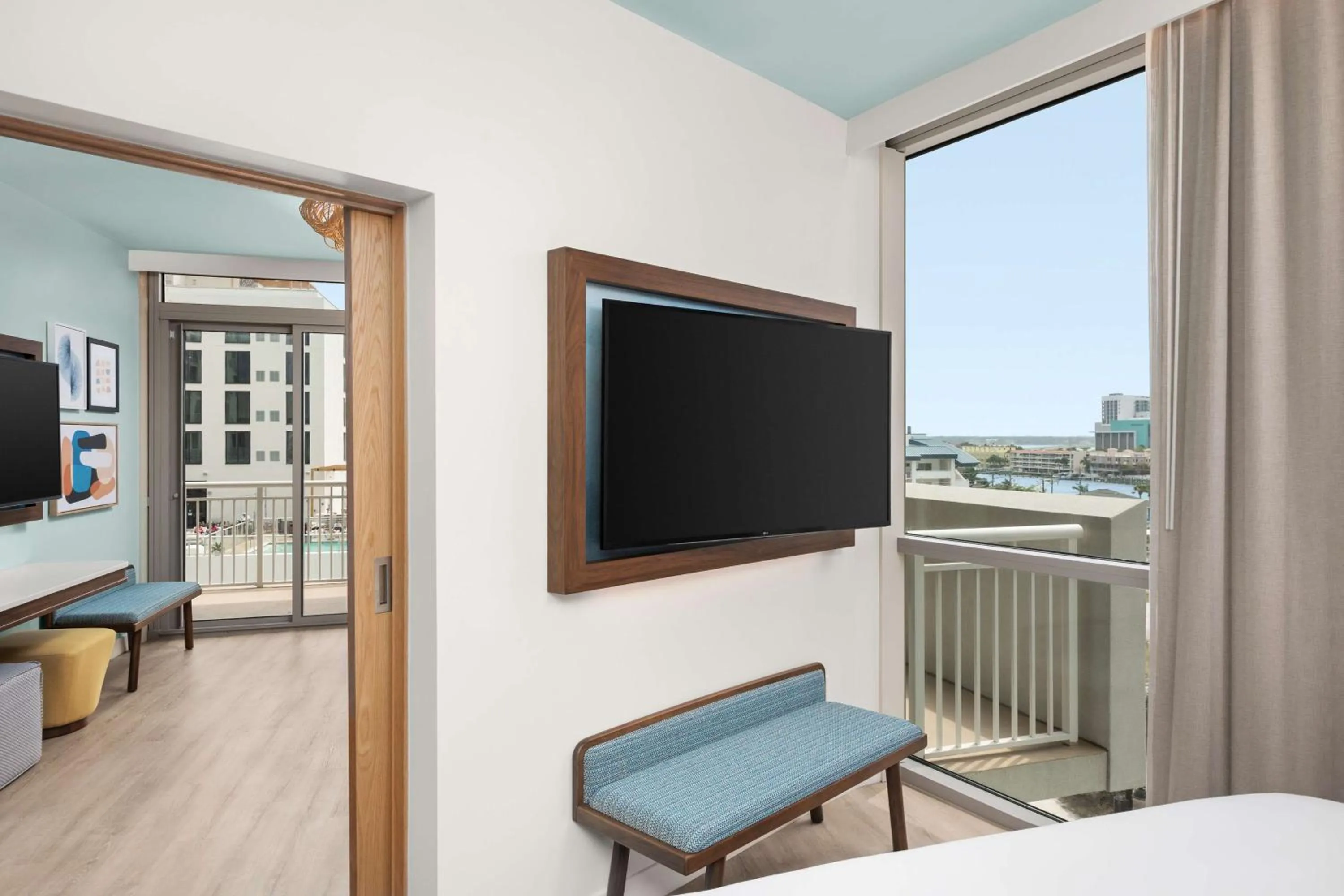 Bed in The Hiatus Clearwater Beach, Curio Collection By Hilton