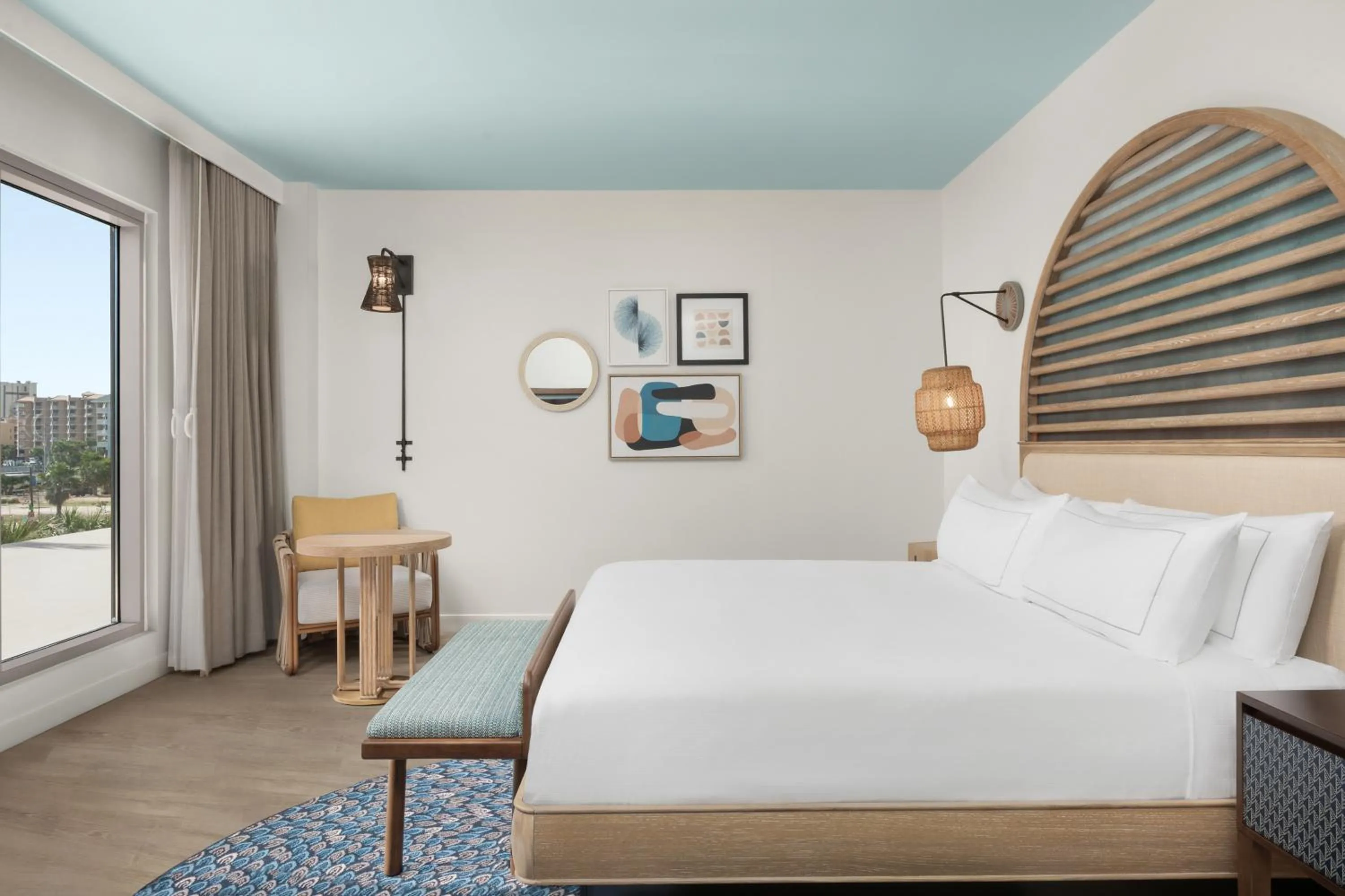 Bed in The Hiatus Clearwater Beach, Curio Collection By Hilton