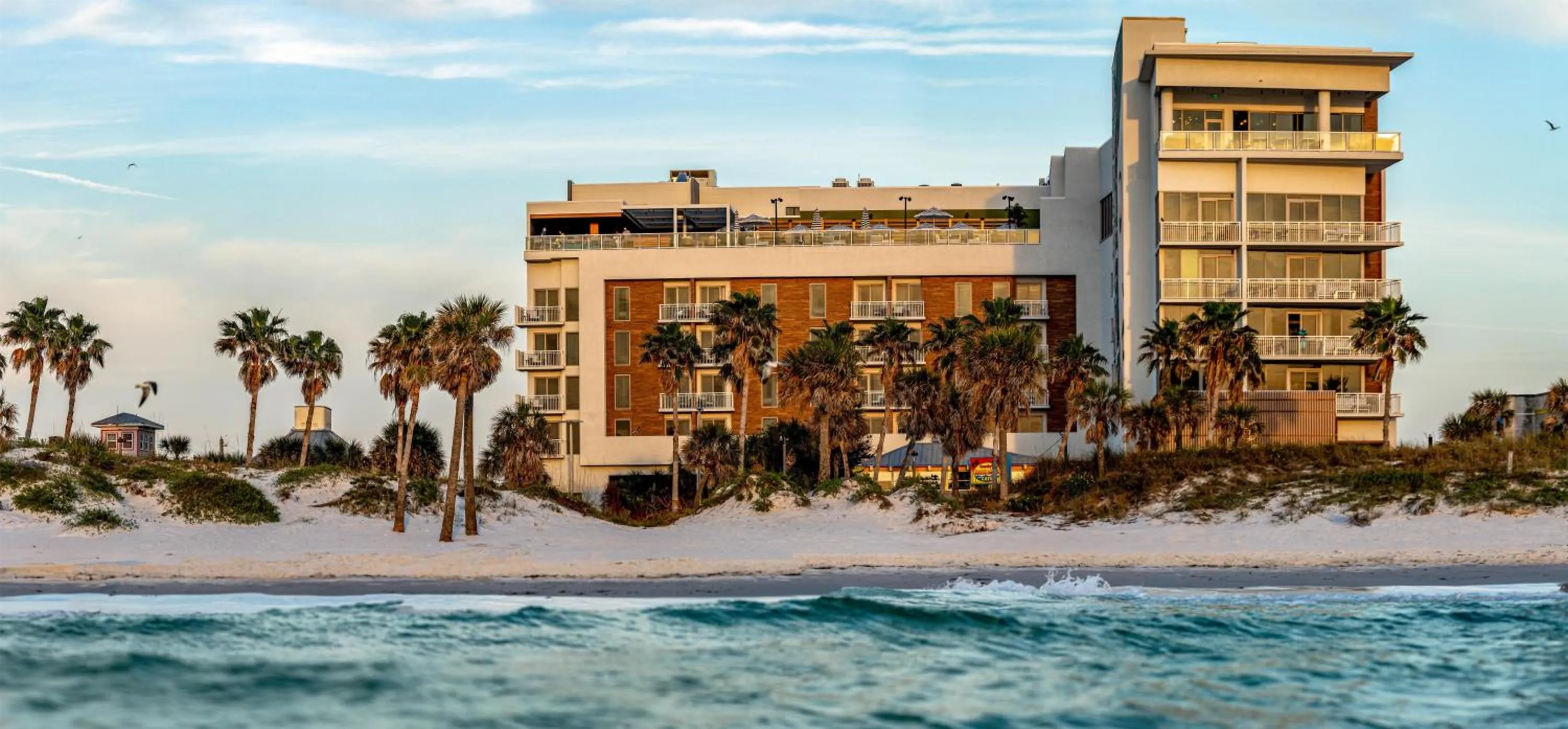 Property building in The Hiatus Clearwater Beach, Curio Collection By Hilton