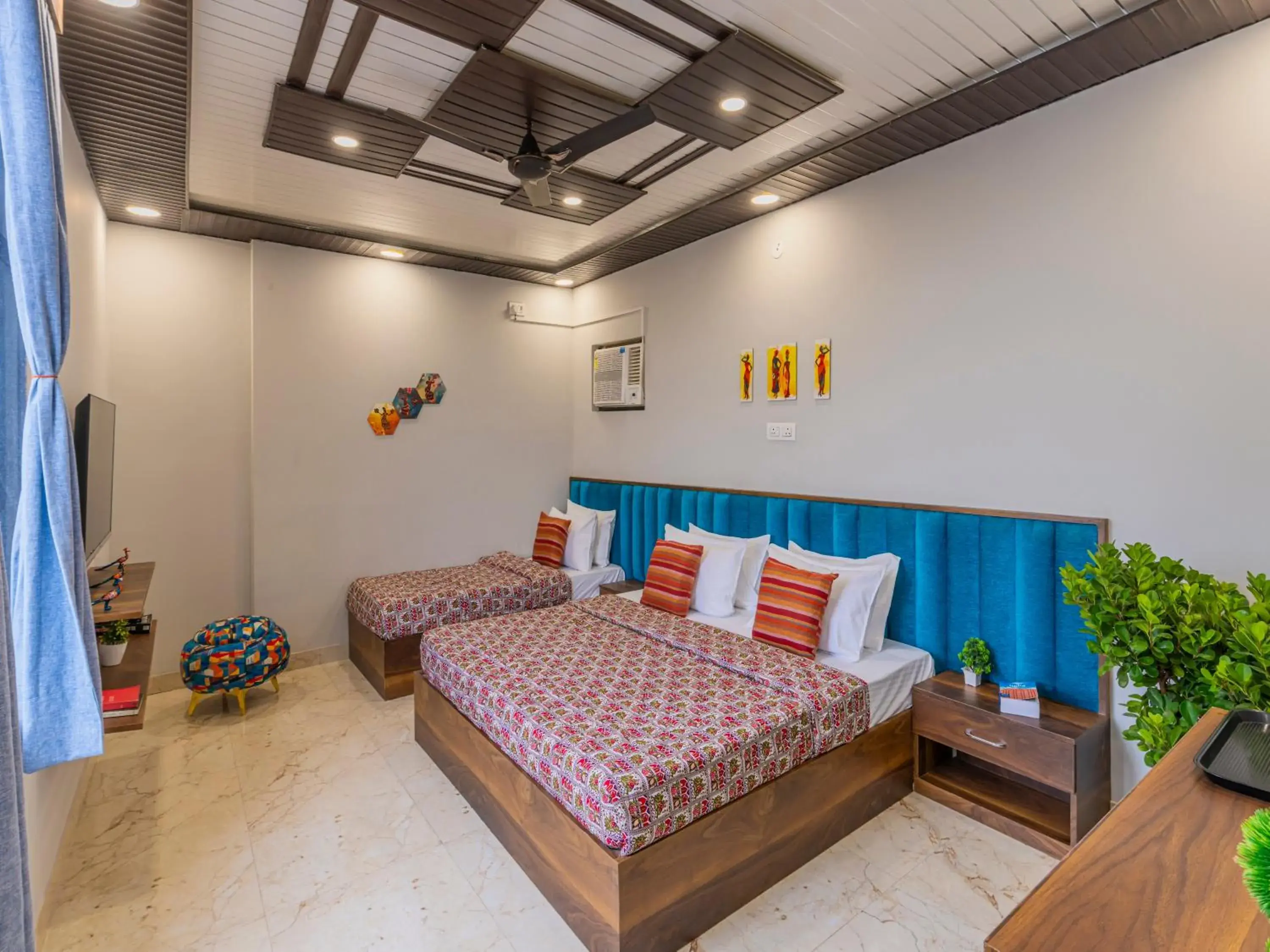 Superior Triple Room in Madpackers Jaipur Superior Triple Room in Madpackers Jaipur