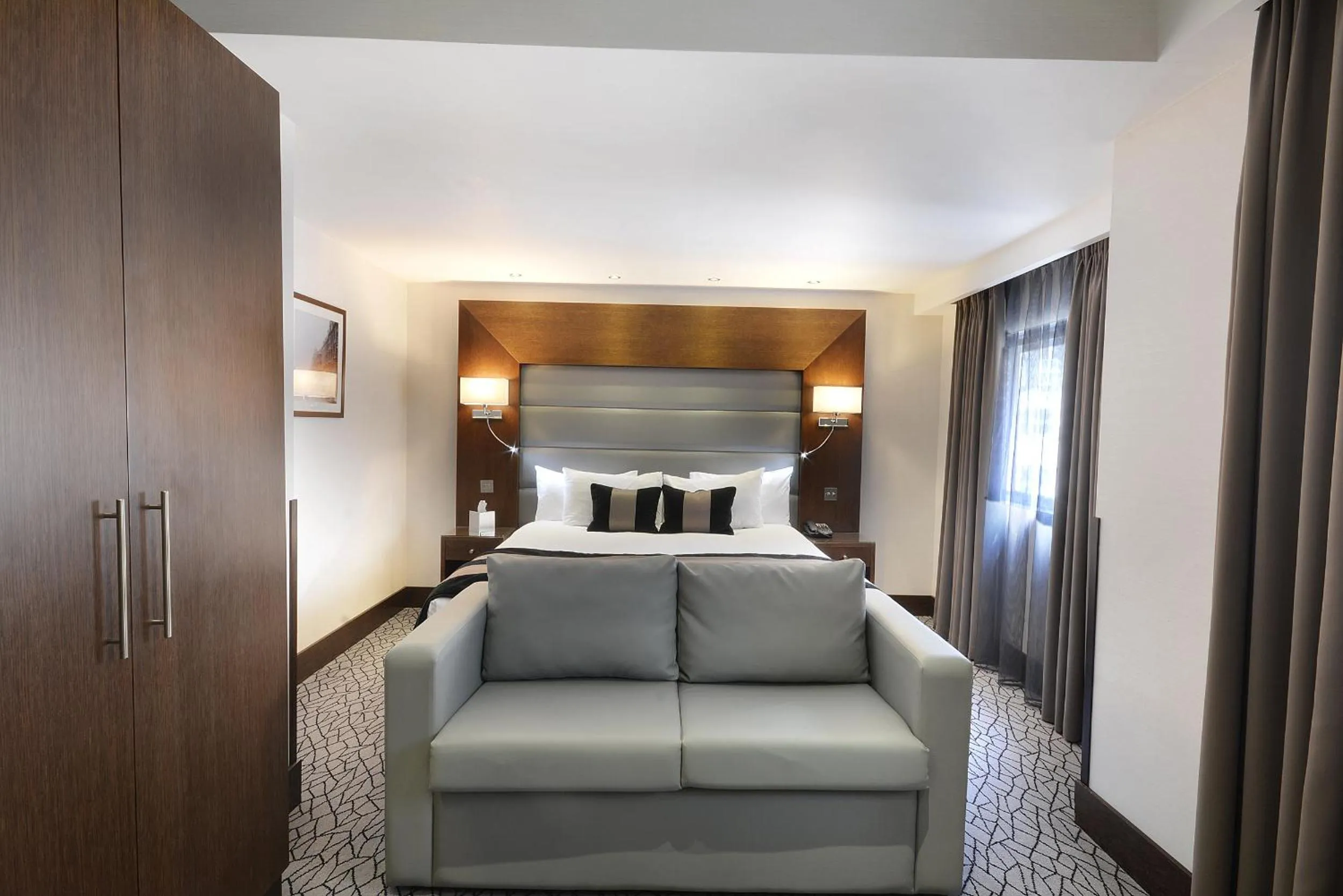 Executive Triple Room in Park Grand London Kensington