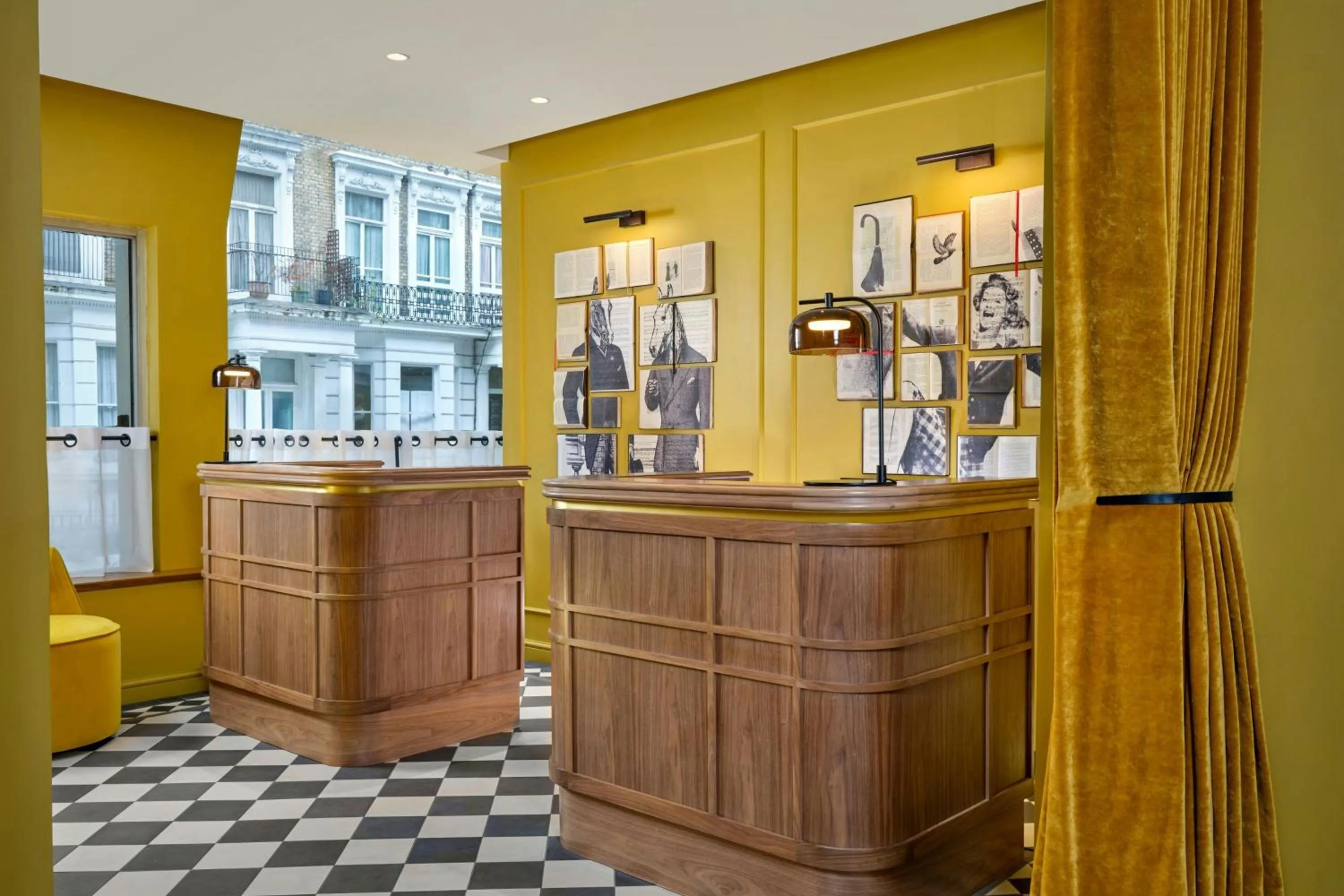Lobby or reception in The Cura Hotel Kensington, London, a Tribute Portfolio Hotel