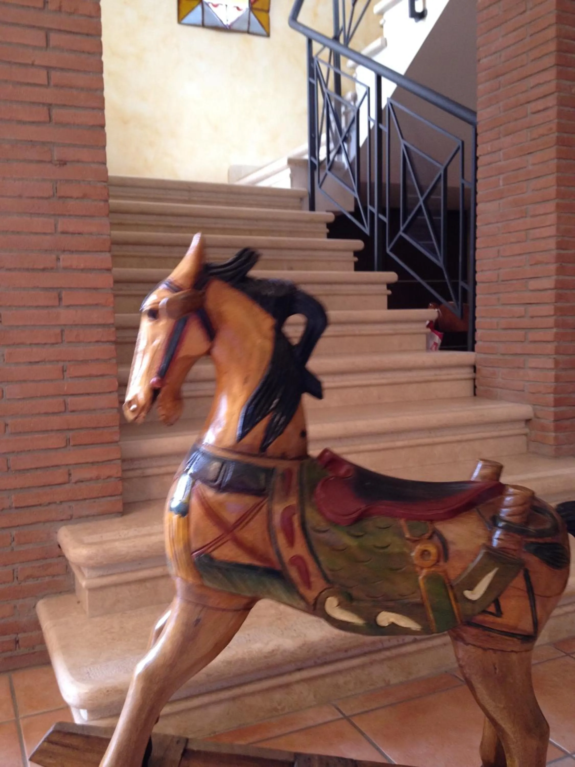 Decorative detail in La Locanda del Cavaliere