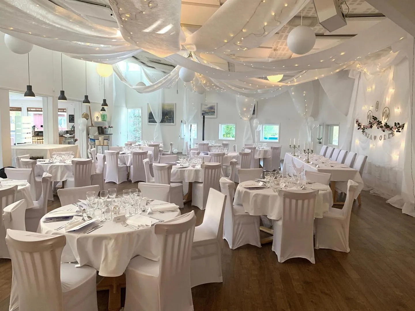 Restaurant/places to eat in Sunderby folkhögskola Hotell & Konferens