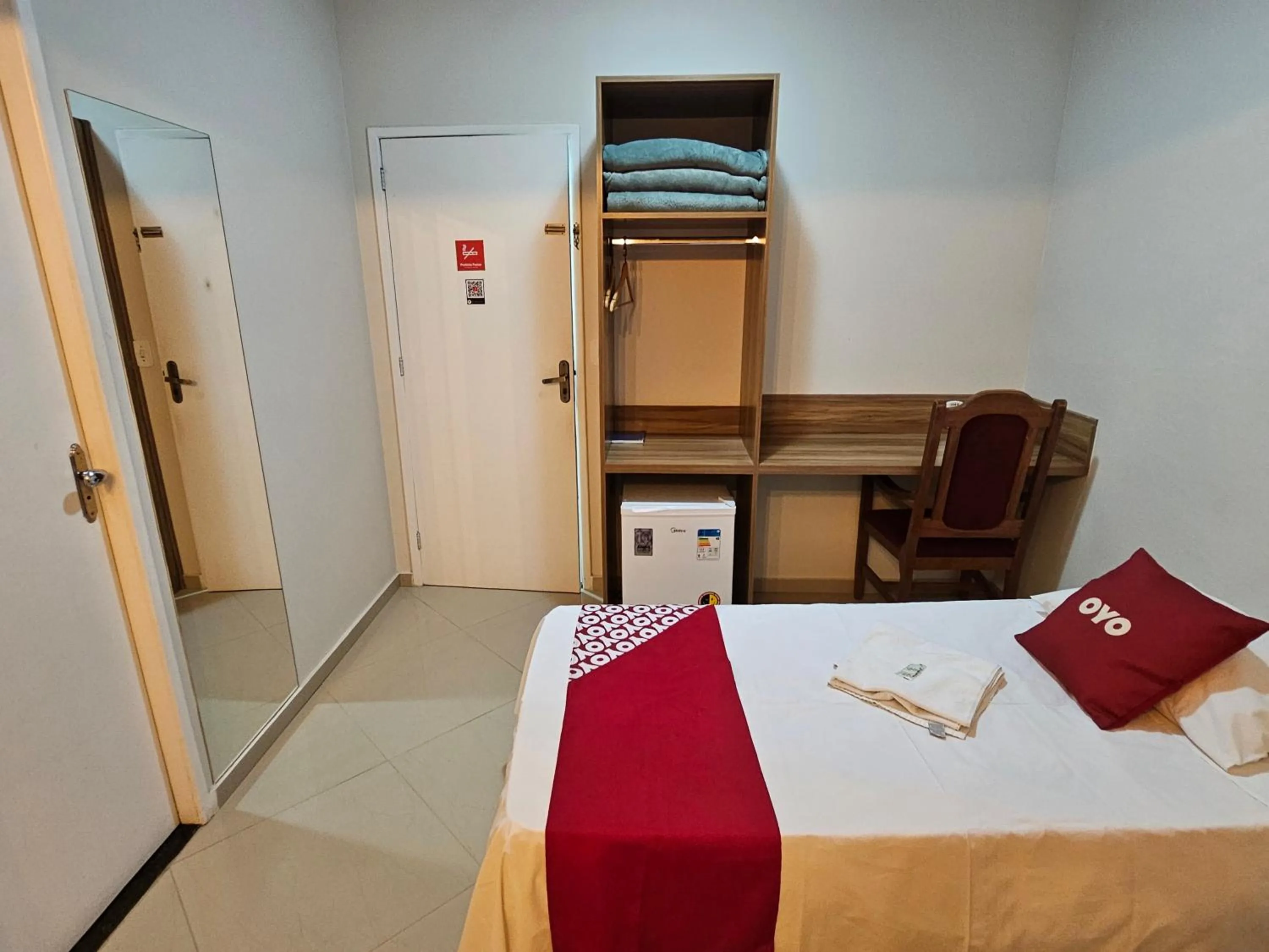 Bedroom, Bed in HOTEL INDIANO