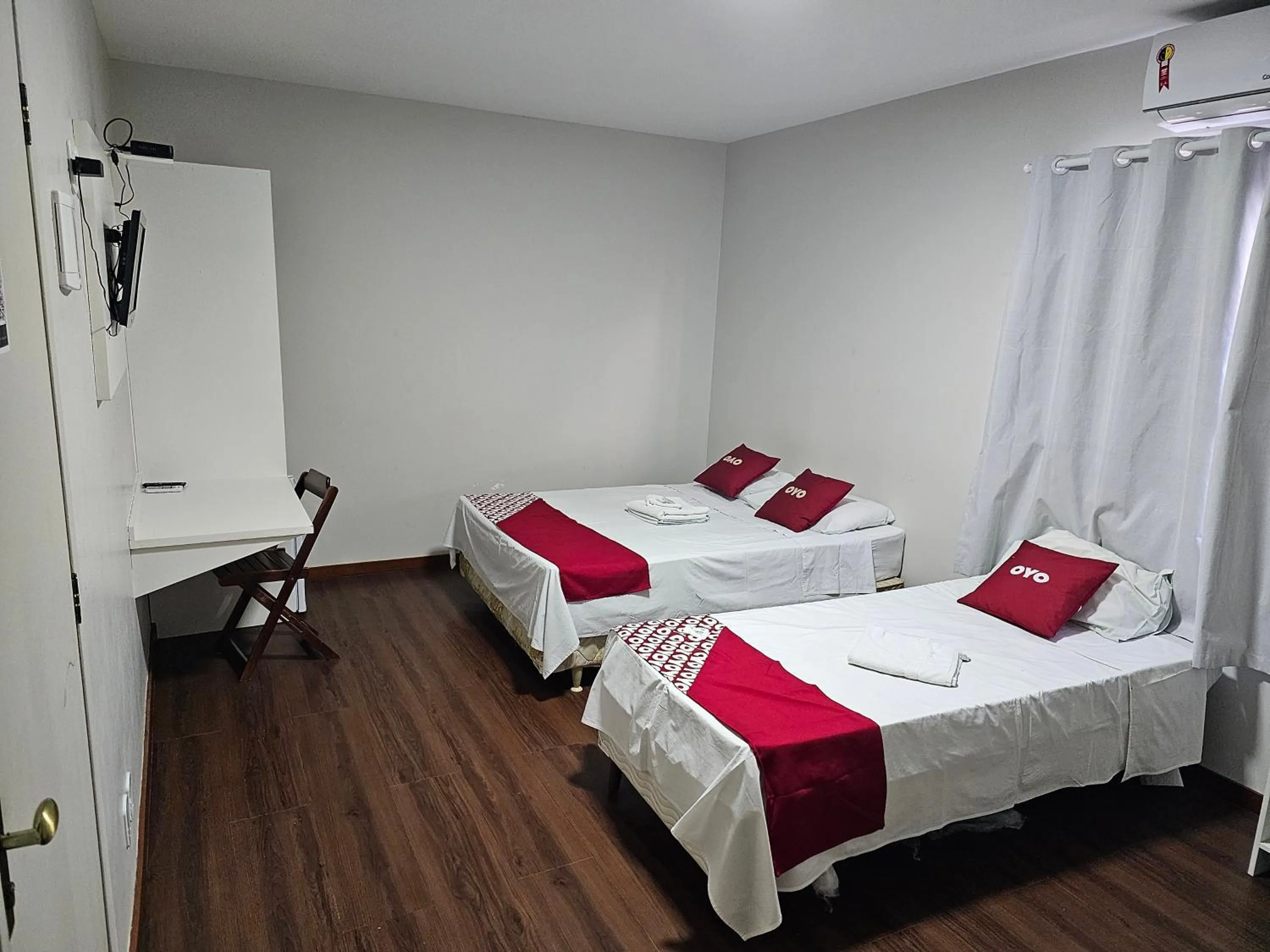 Bed in HOTEL INDIANO