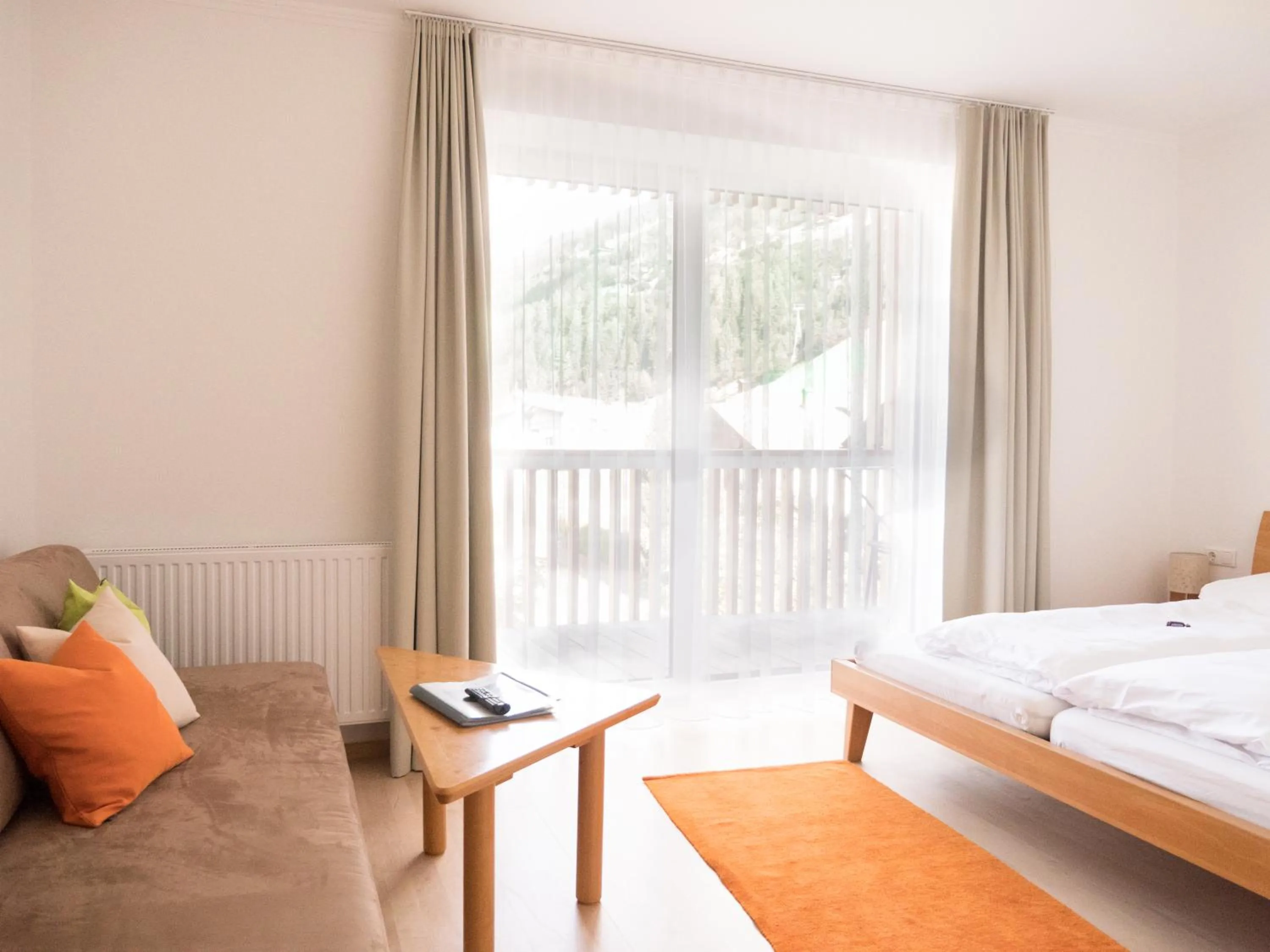 Photo of the whole room, Bed in Der Brückenwirt