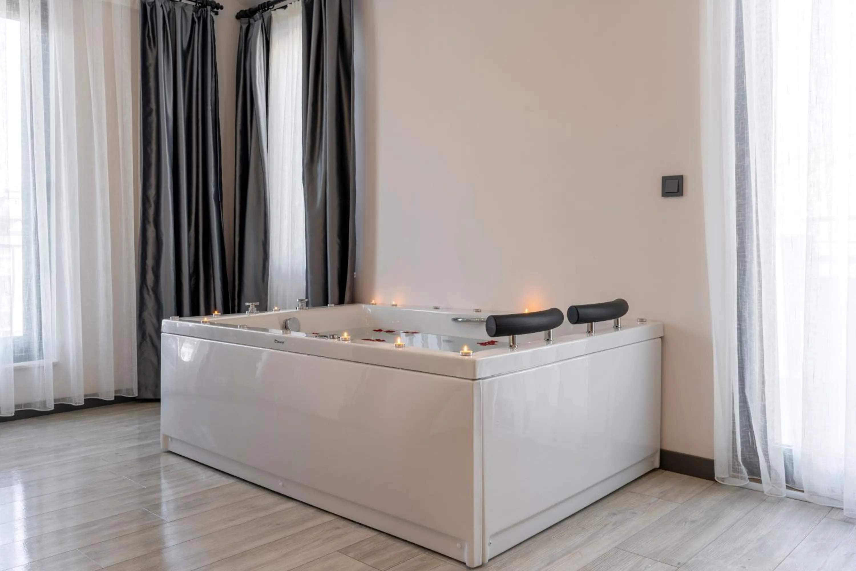 Bath in IRENIC HOTEL