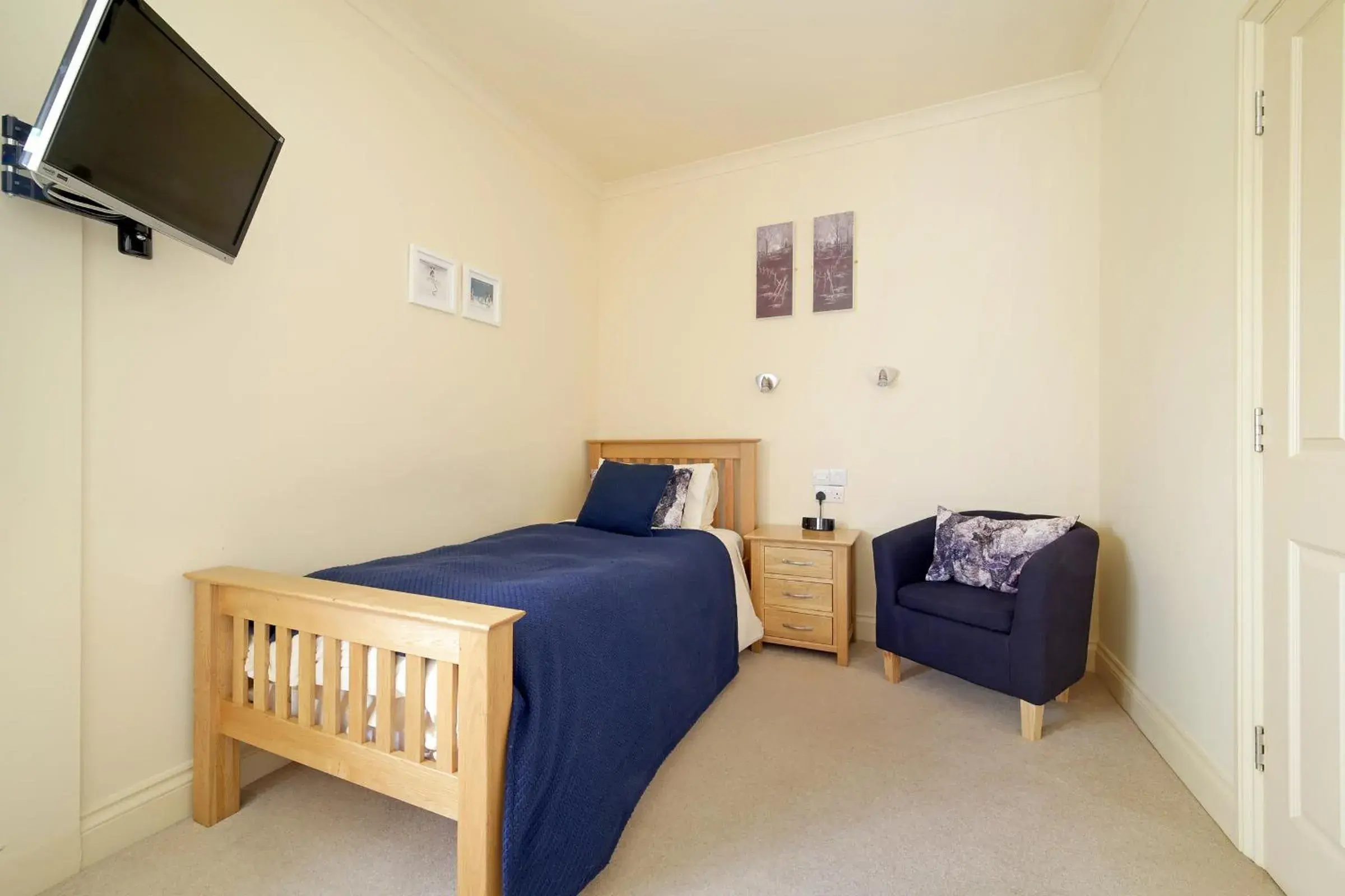 Single Room - single occupancy in The Masons Arms Single Room - single occupancy in The Masons Arms