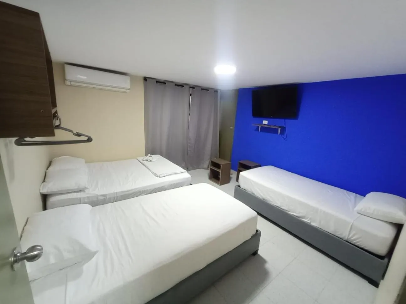 Bed in CASA HOTEL YEMI