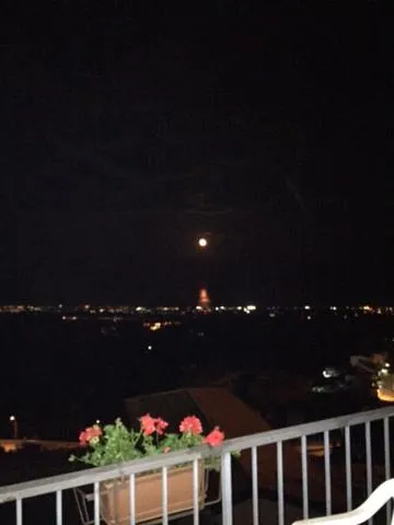 Night in Casa Ferrari