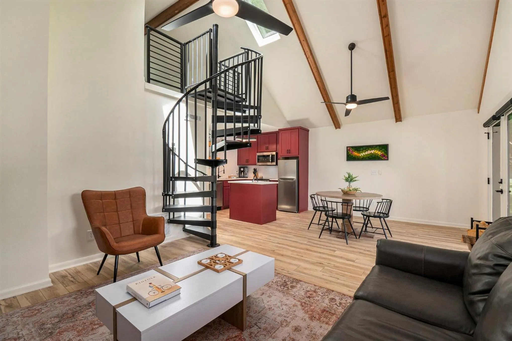 Kitchen or kitchenette in Tranquille Resort