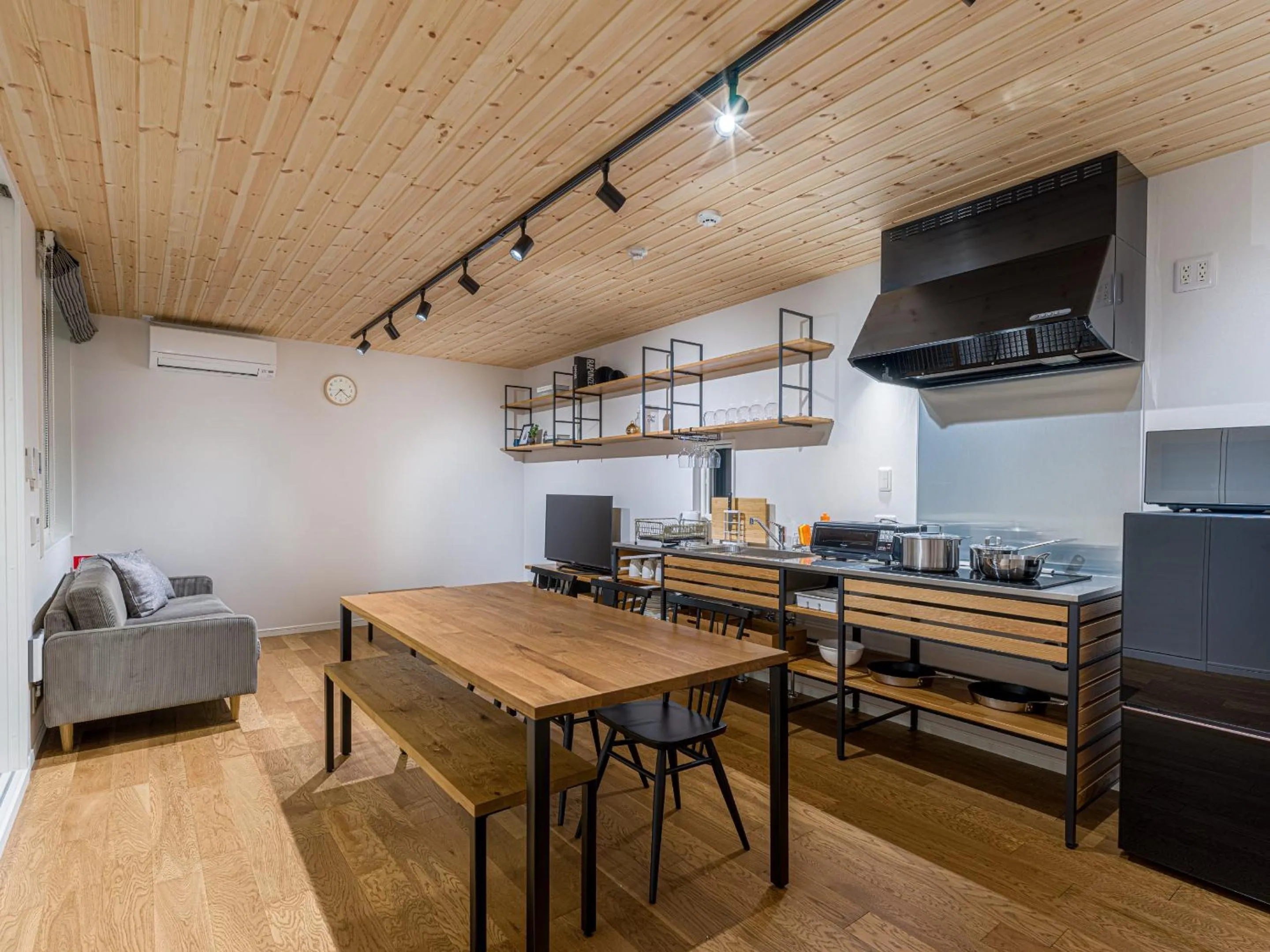 TV and multimedia in Rakuten STAY HOUSE x WILL STYLE Itoshima