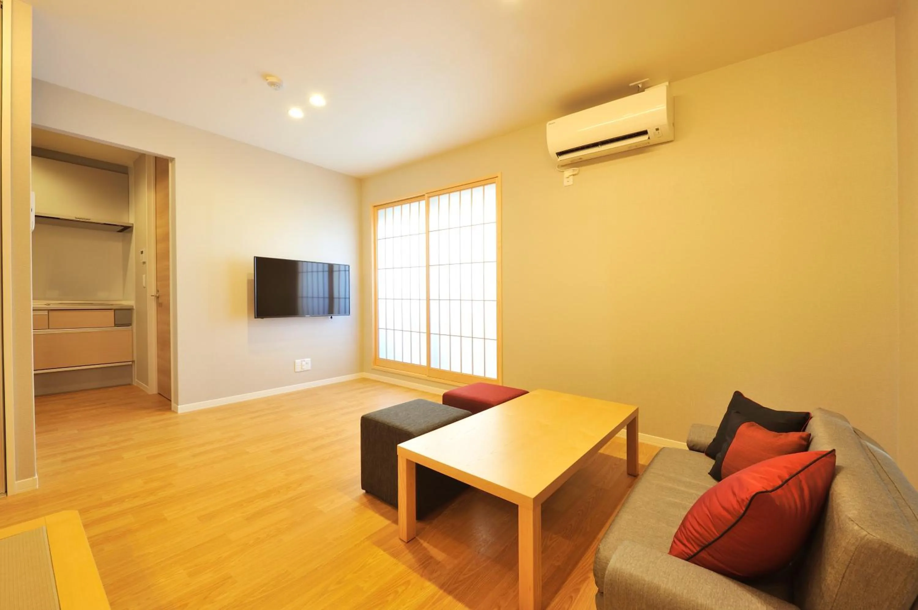 Communal lounge/ TV room in Rakuten STAY x Shamaison Osaka Dekijima Station