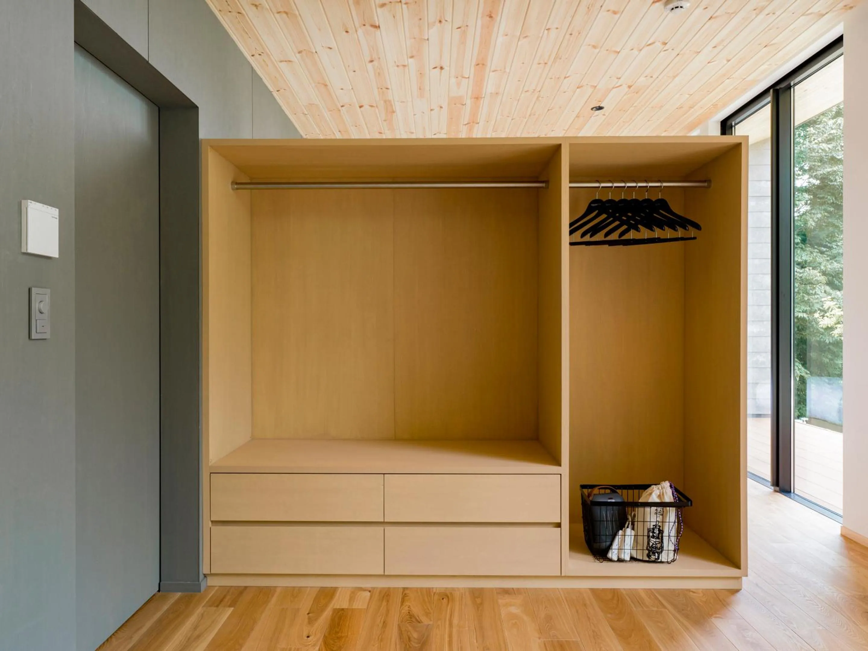 wardrobe in Rakuten STAY VILLA Aso Kurokawa