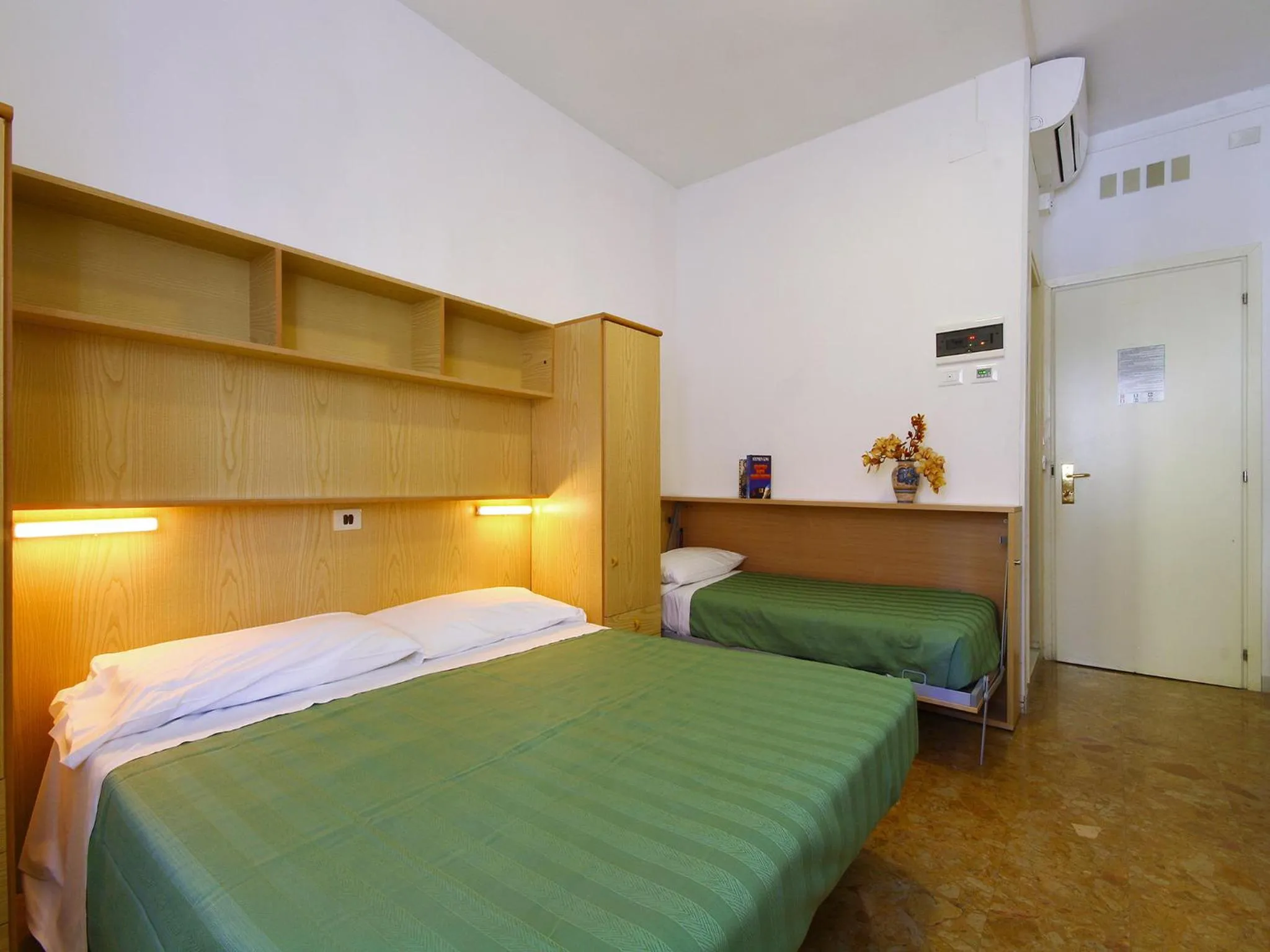 Photo of the whole room, Bed in Albergo Anita