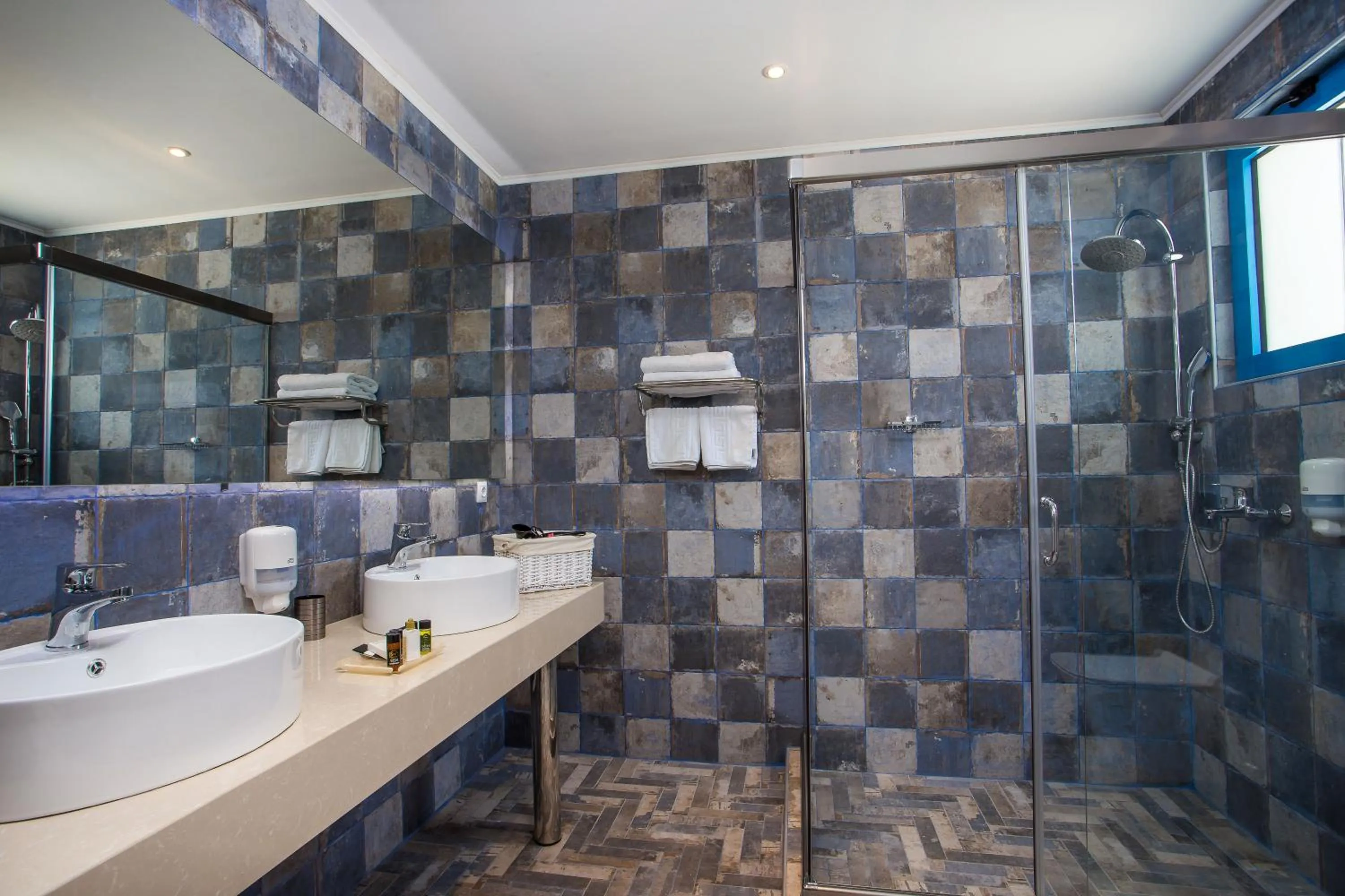 Shower in Haven Beach