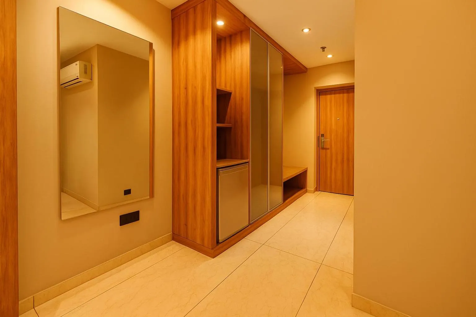 wardrobe in The Sky Imperial Hotel Kailash