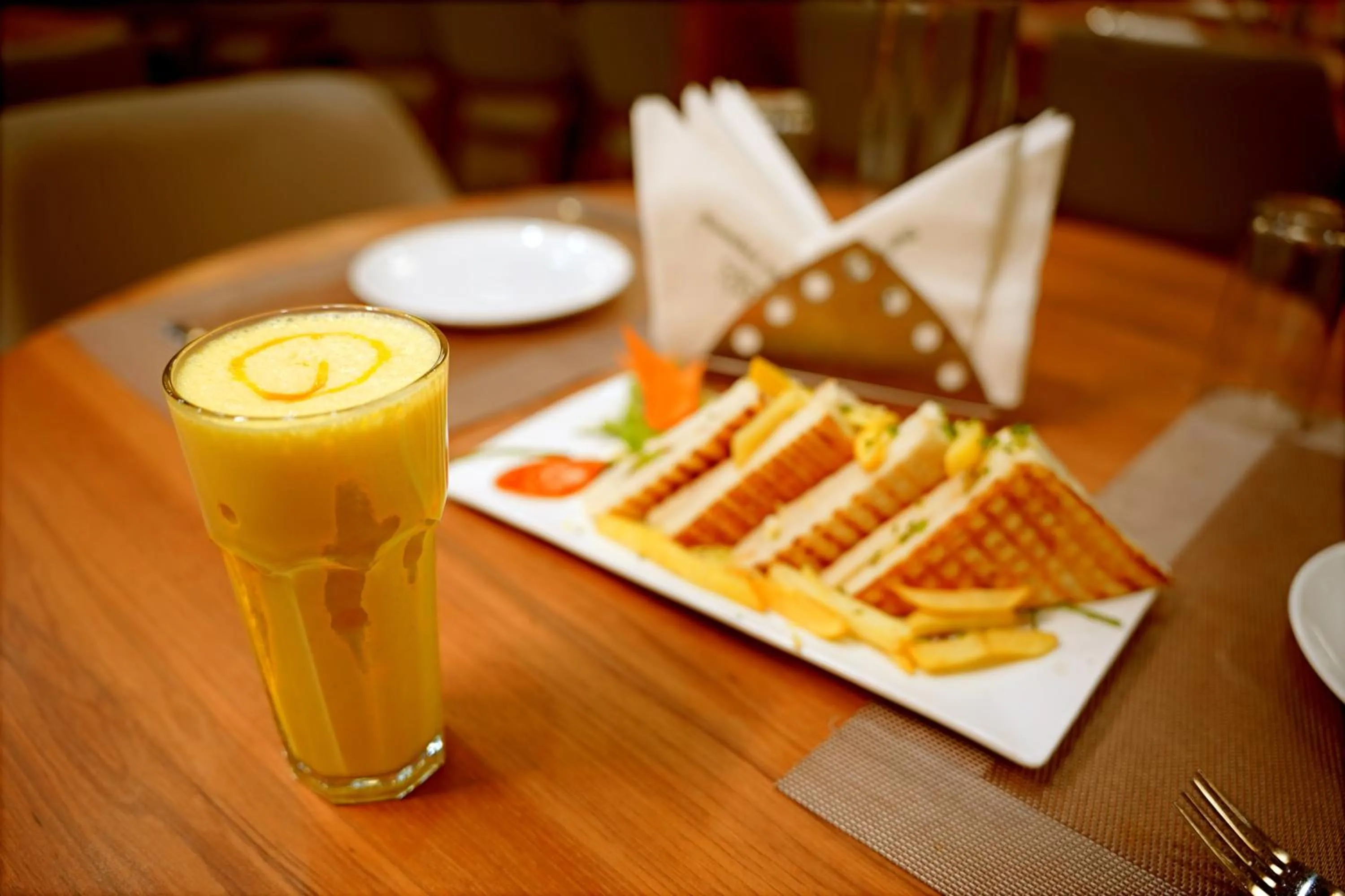 Restaurant/places to eat in The Sky Imperial Hotel Kailash