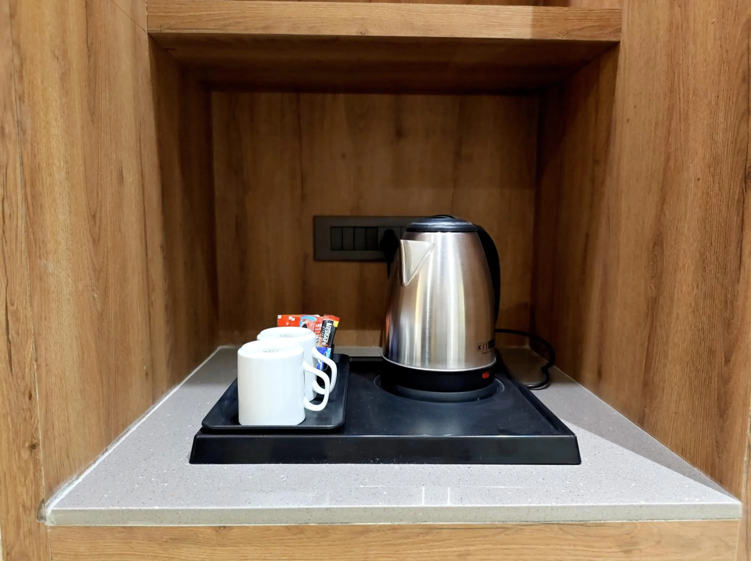 Coffee/tea facilities in The Sky Imperial Hotel Kailash